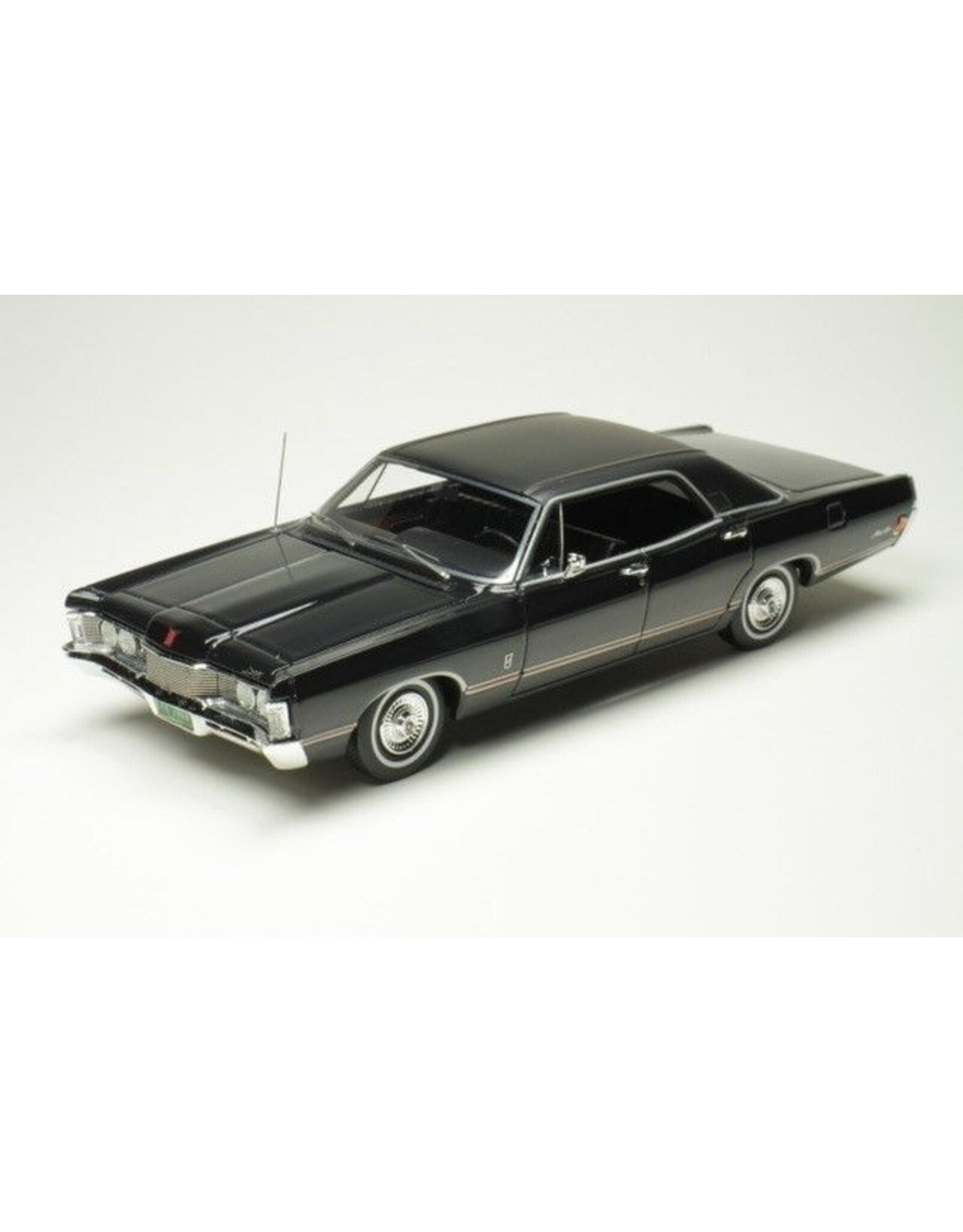 Mercury Mercury Brougham(1968)black