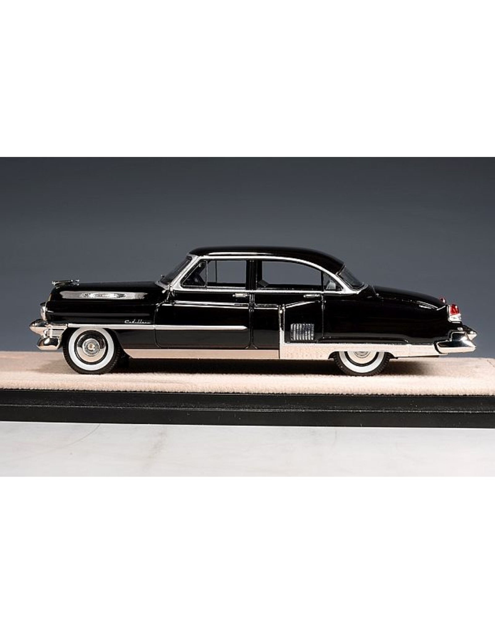 Cadillac(General Motors) Cadillac Fleetwood Sixty Special(1953)black