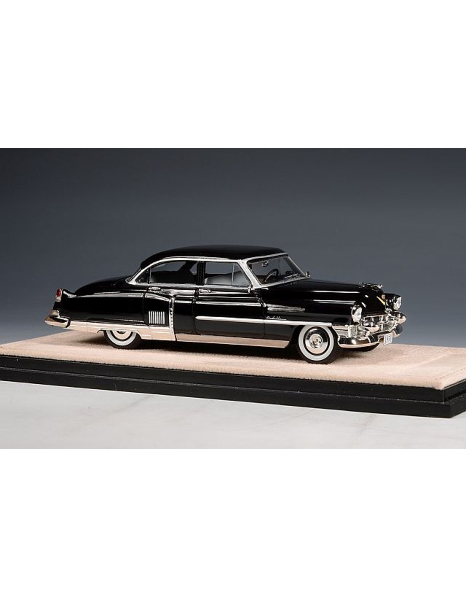 Cadillac(General Motors) Cadillac Fleetwood Sixty Special(1953)black