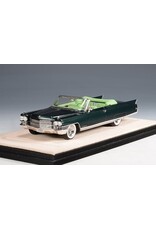 Cadillac(General Motors) Cadillac Eldorado Biarritz(1963)open roof(Brewster green metallic)
