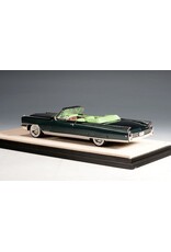 Cadillac(General Motors) Cadillac Eldorado Biarritz(1963)open roof(Brewster green metallic)