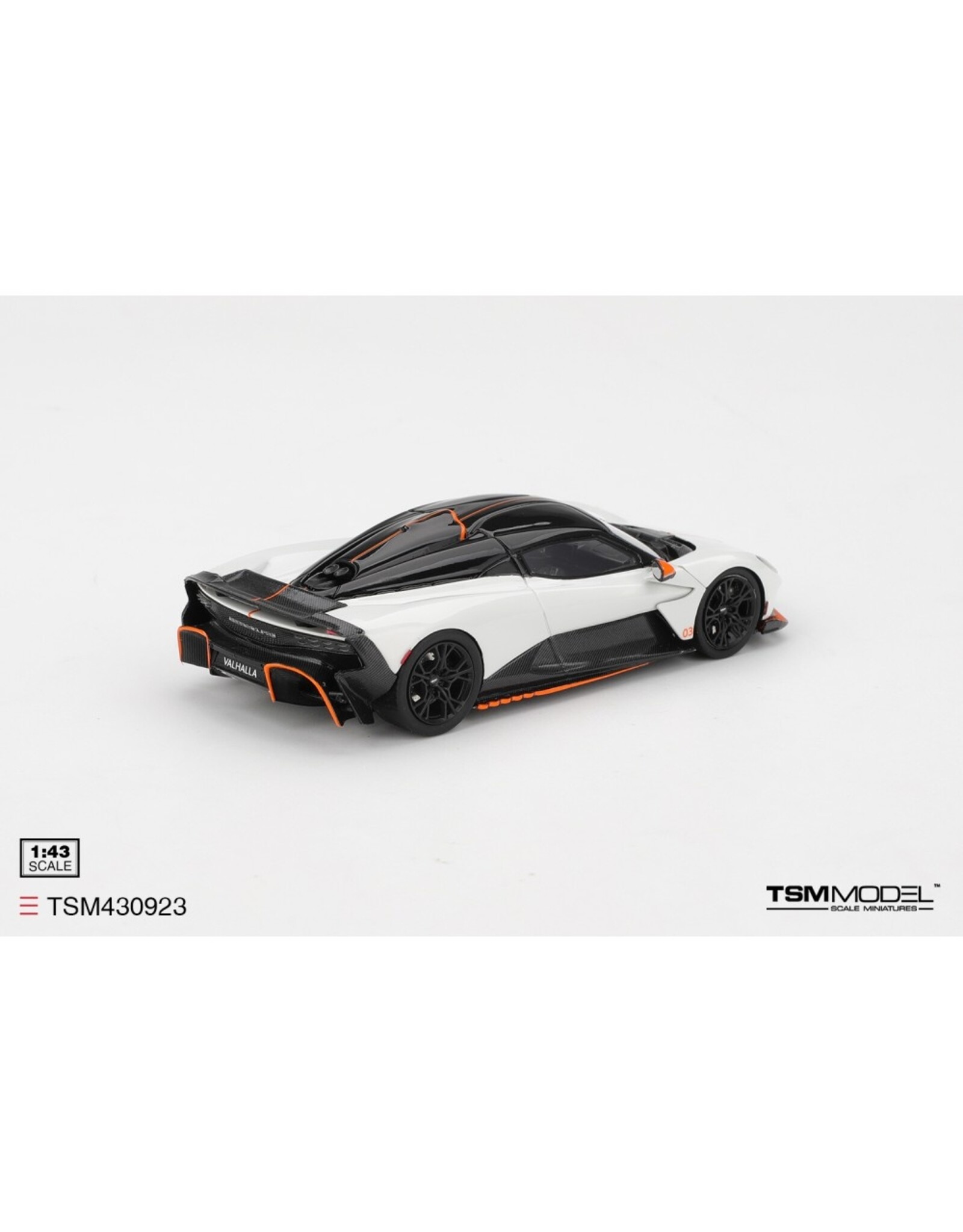 Aston Martin Aston Martin Valhalla(Lunar white)