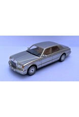 Rolls Royce by Park Ward Rolls-Royce Silver Seraph(1998-2002)silver pearl