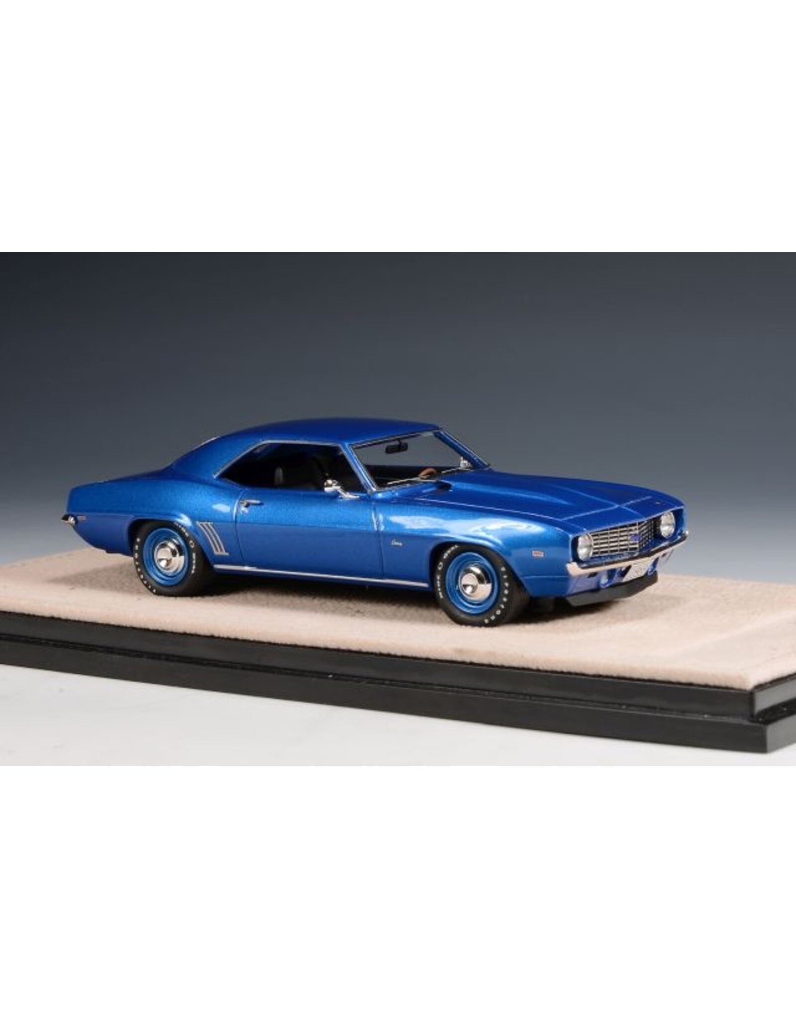 Chevrolet Chevrolet COPO Camaro ZL1(1969)Le Mans blue metallic
