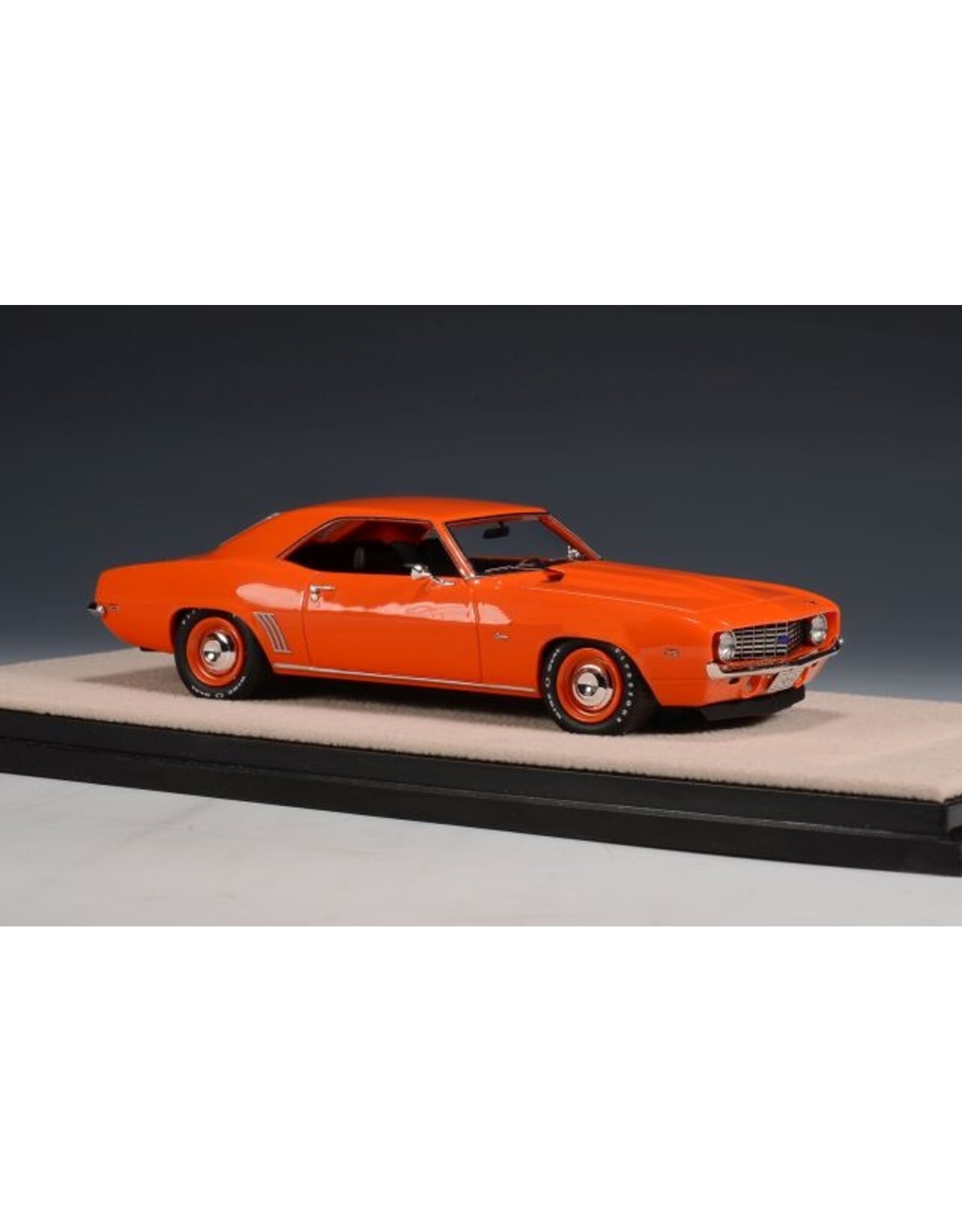 Chevrolet Chevrolet COPO Camaro ZL1(1969)Hugger orange