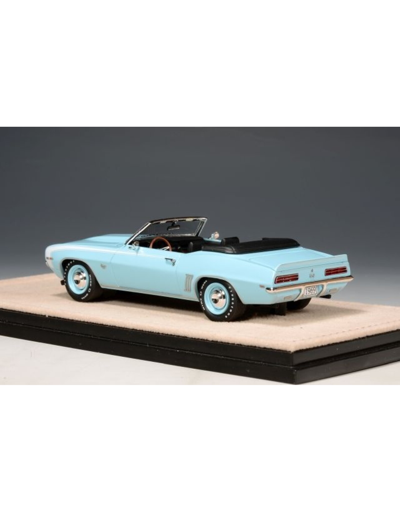 Chevrolet Chevrolet Camaro RS SS Convertible(open roof)1969(Caroline blue)
