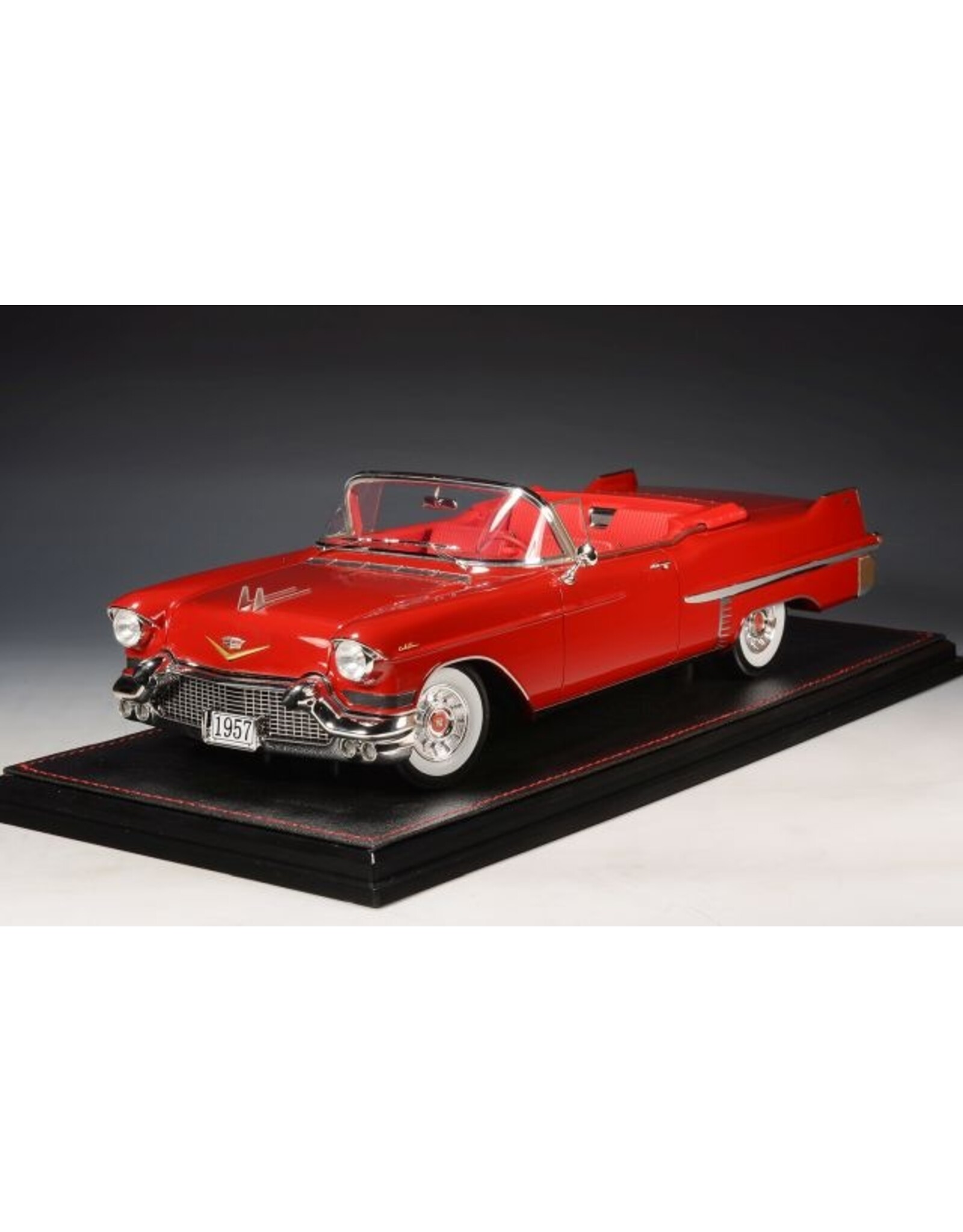 Cadillac(General Motors) Cadillac Series 62 convertible(open roof)1957(Dakotah red)