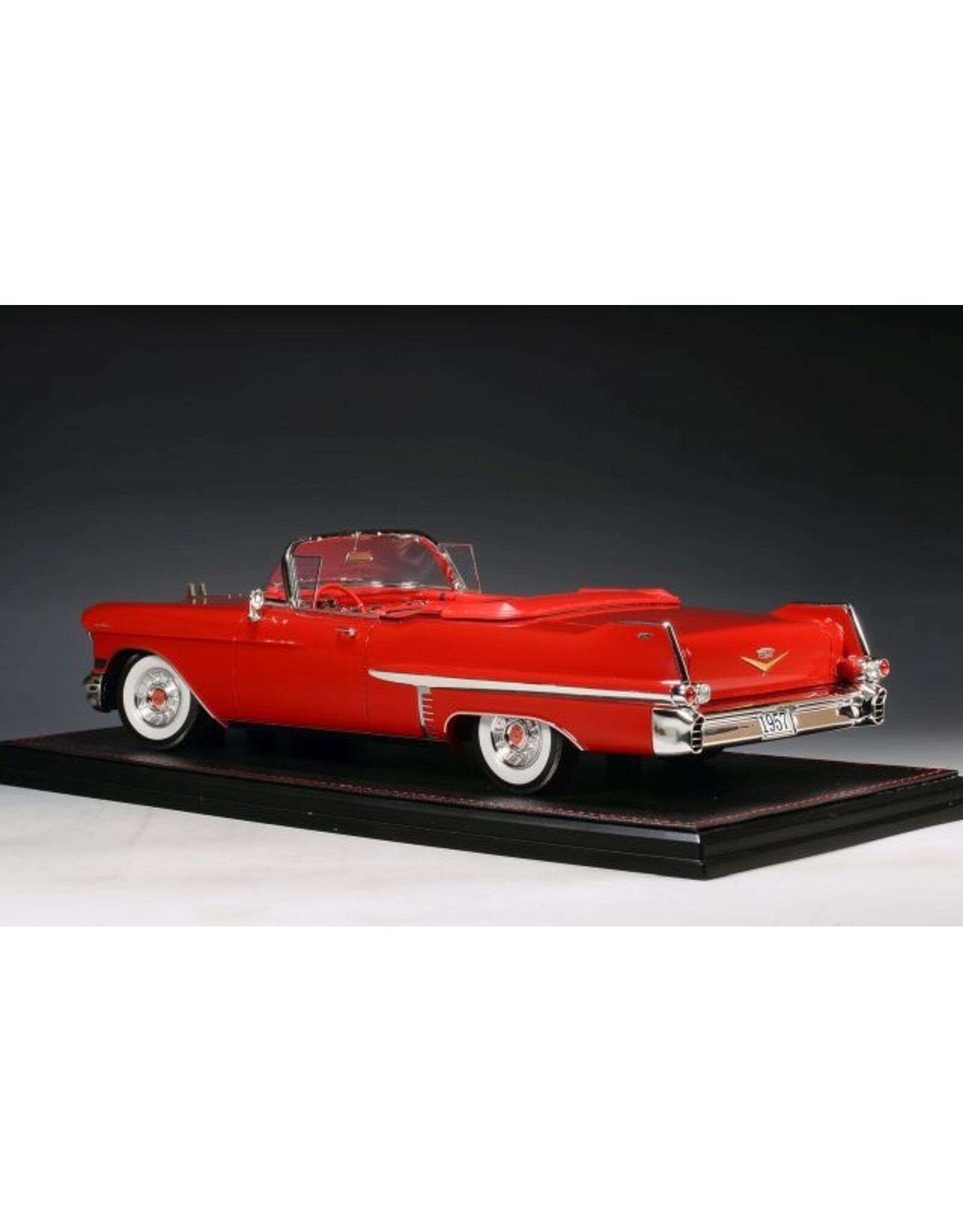 Cadillac(General Motors) Cadillac Series 62 convertible(open roof)1957(Dakotah red)