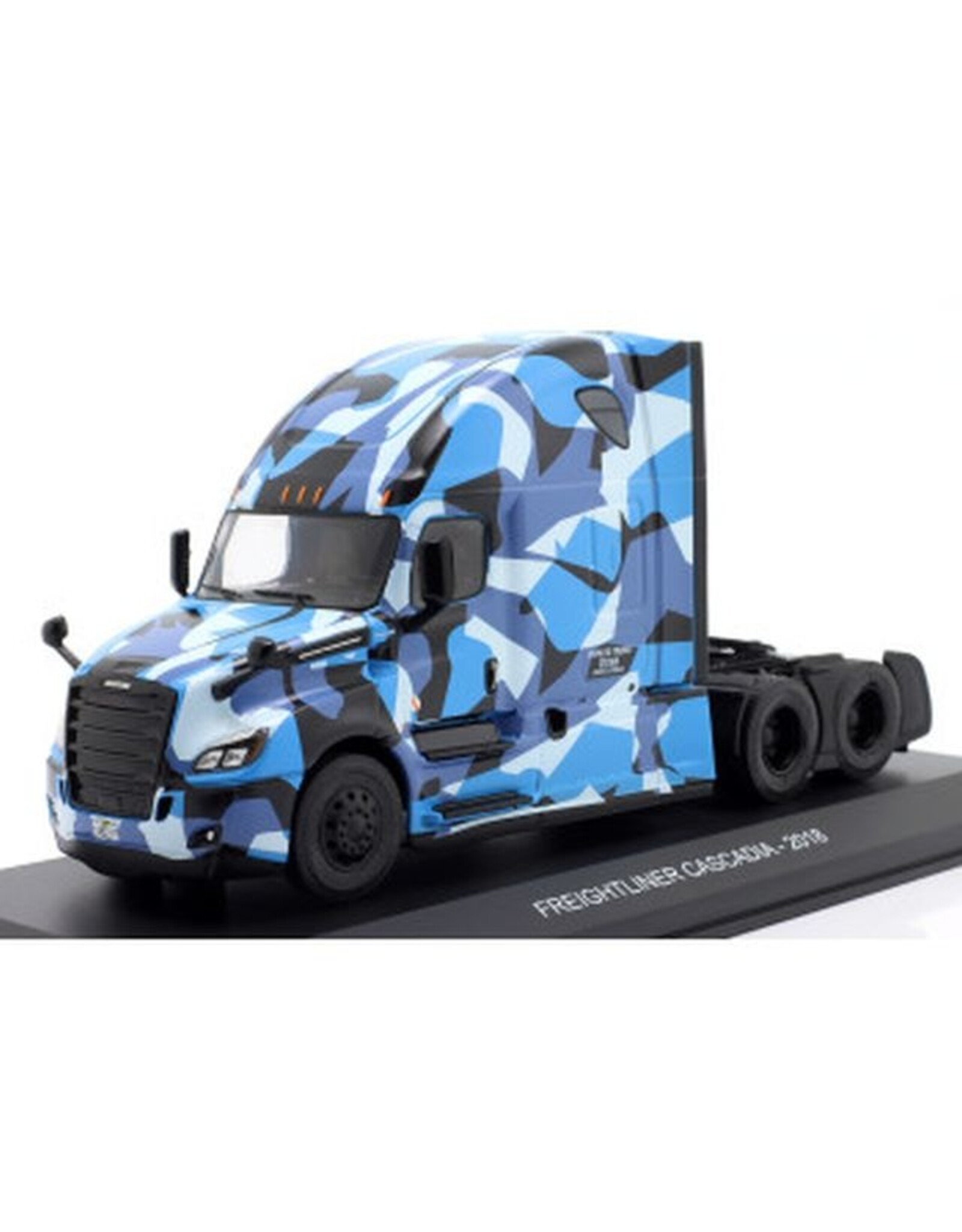 Freightliner(Daimler truck North America) Freightliner Cascadia tractor truck 3-ax