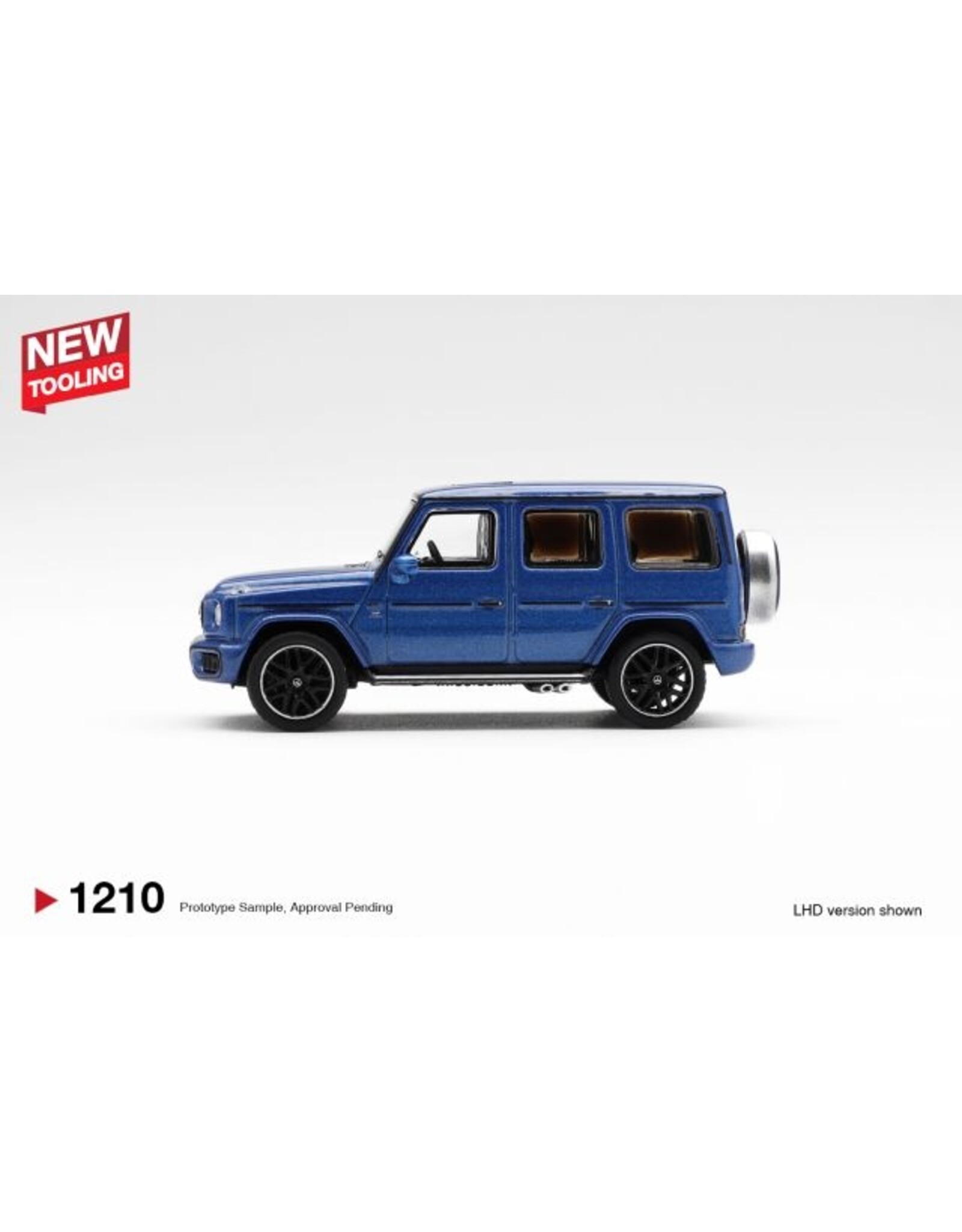 Mercedes-Benz by AMG Mercedes-Benz AMG G63(dark blue metallic)