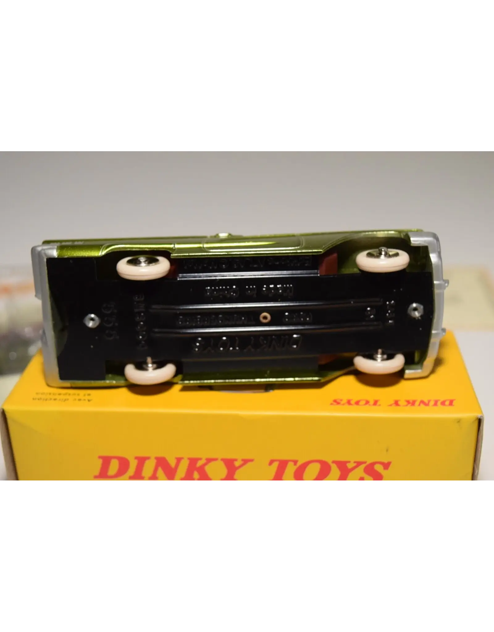 Ford USA Ford Thunderbird Cabriolet(with driver)metallic green