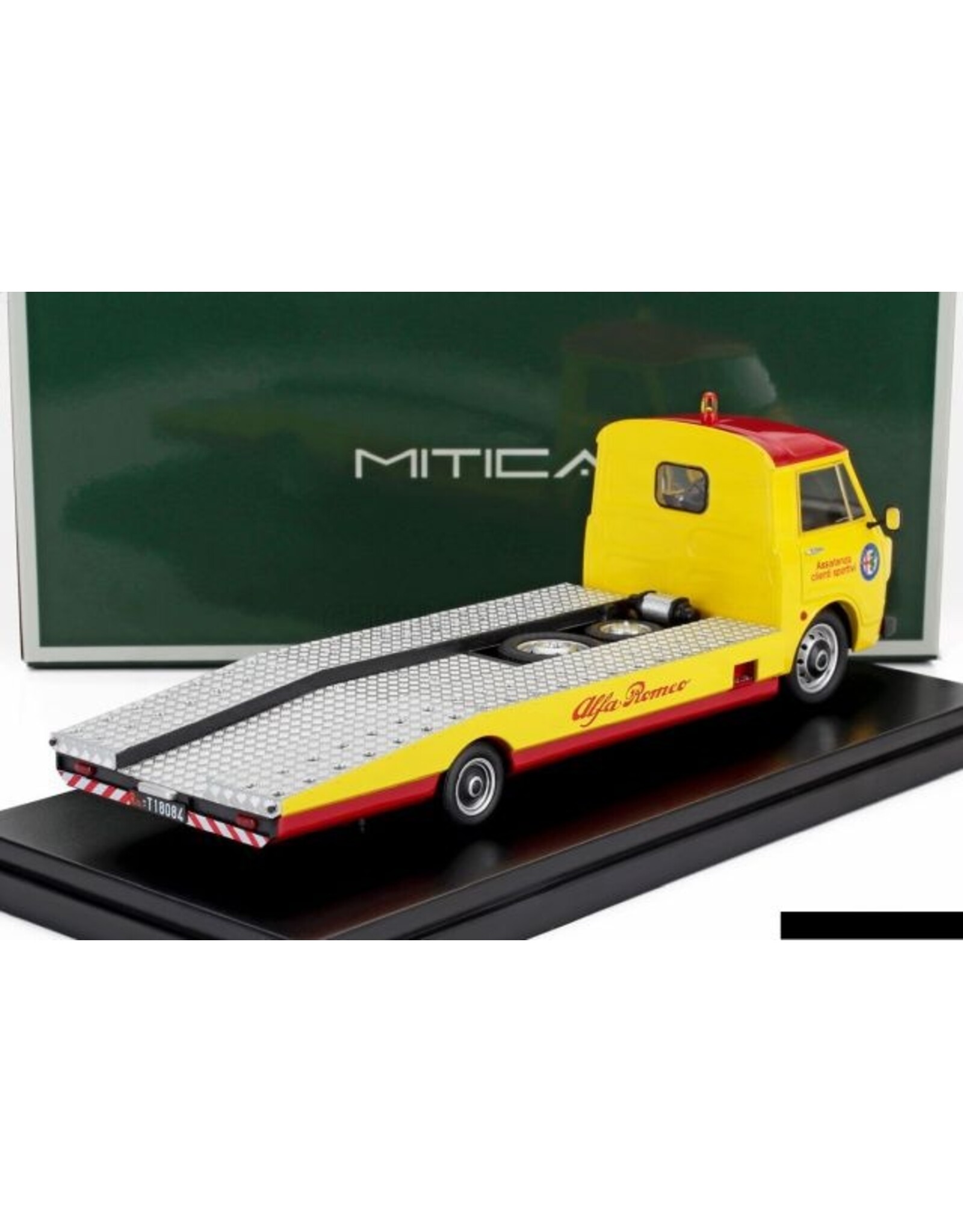 Alfa Romeo Alfa Romeo A12(F12)car transporter