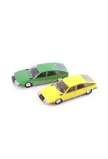 BMC(The British Motor Corporation Ltd) BMC 1800 Pininfarina Aerodynamica(Italy 1967)yellow