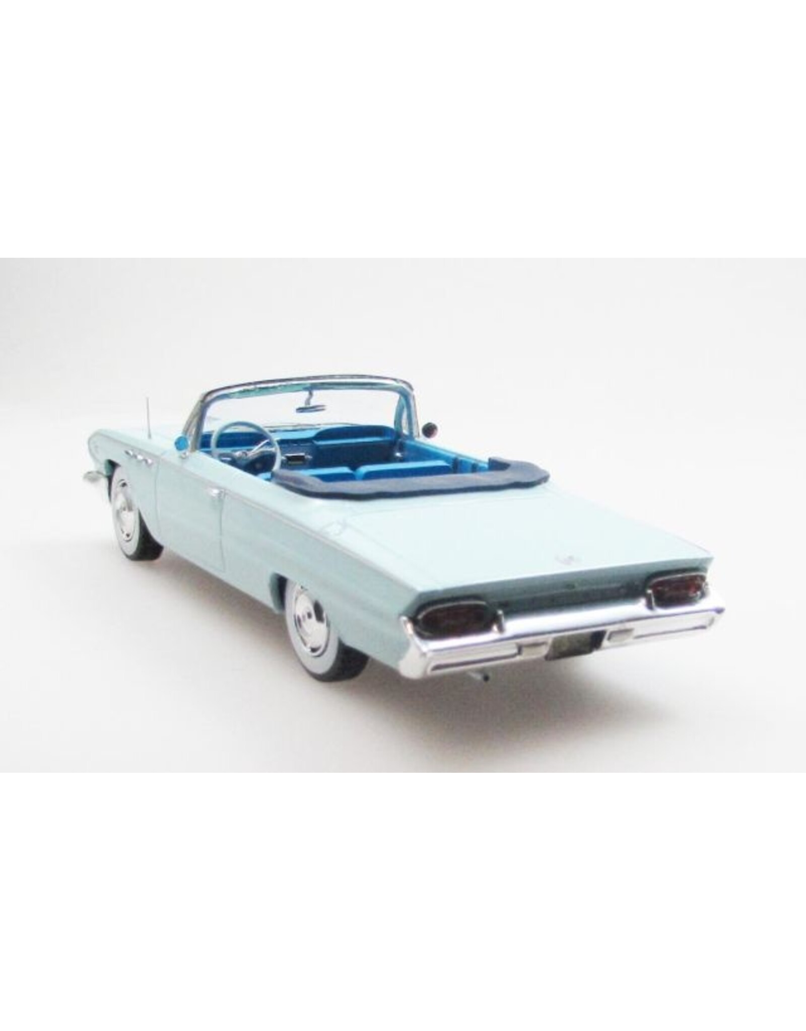 Buick Buick Le Sabre 2-doors cabriolet(1961)open roof(light blue)
