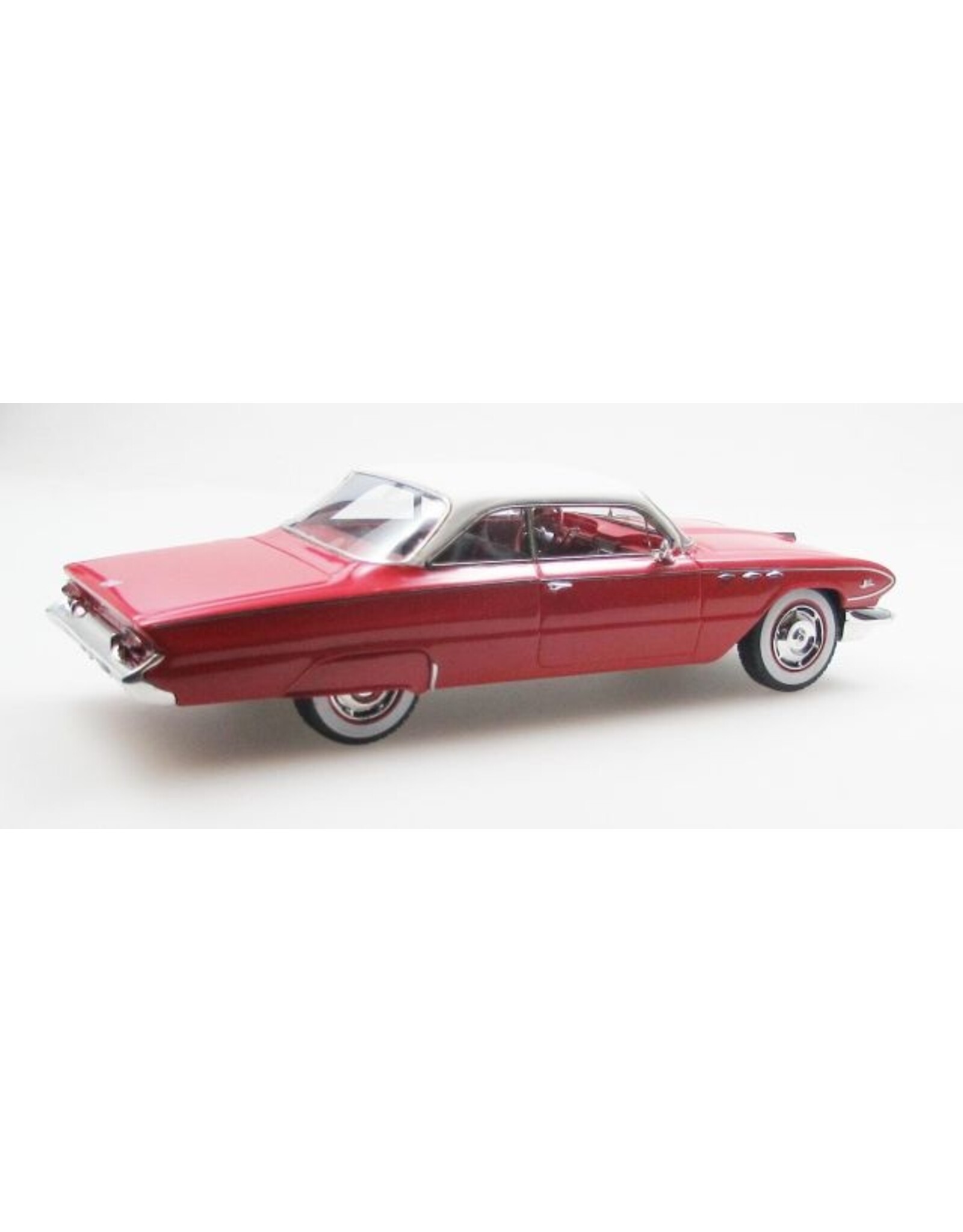 Buick Buick Le Sabre 2-doors coupé(1961)red/white