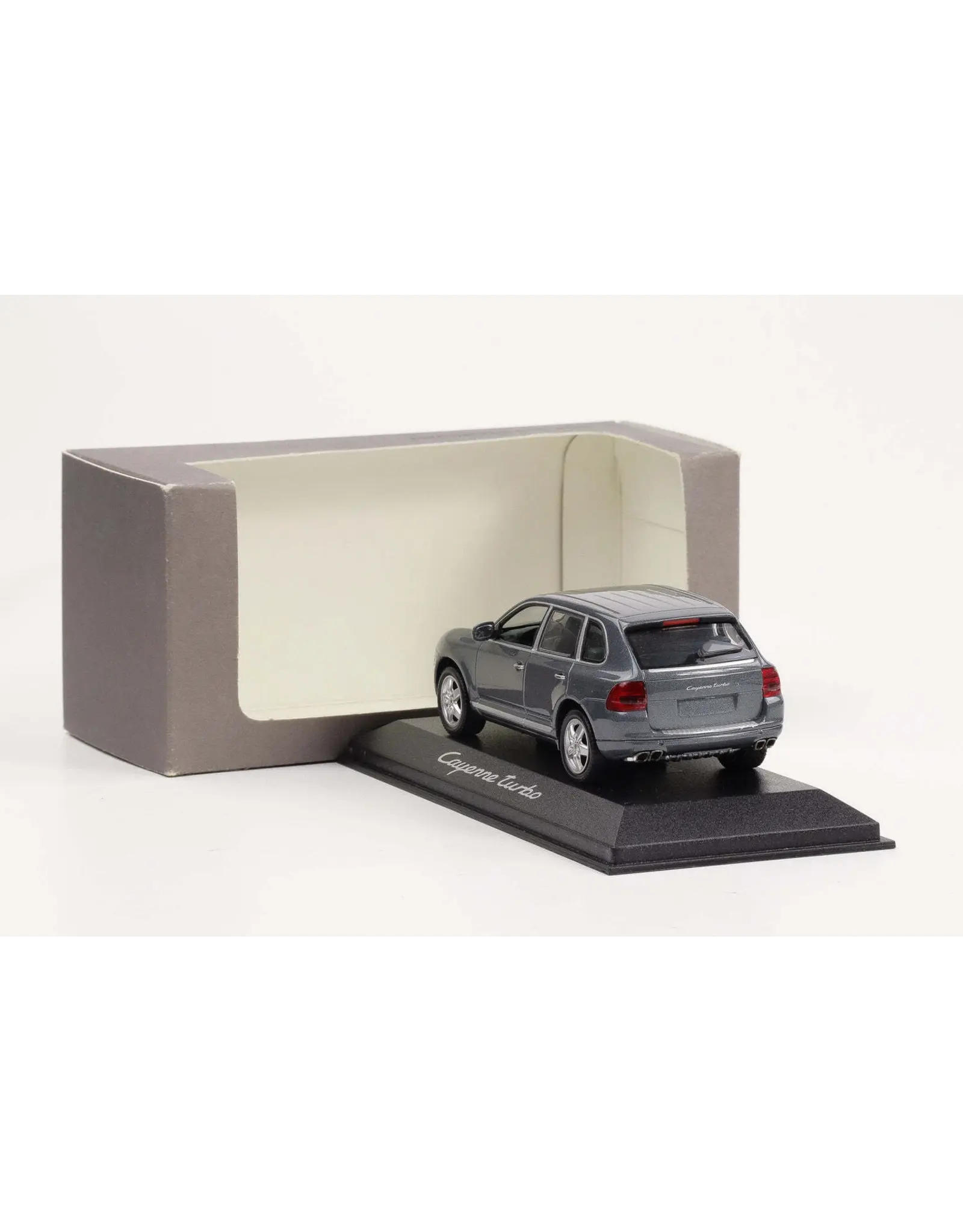 Porsche Porsche Cayenne Turbo(2002)Titanium grey metalic