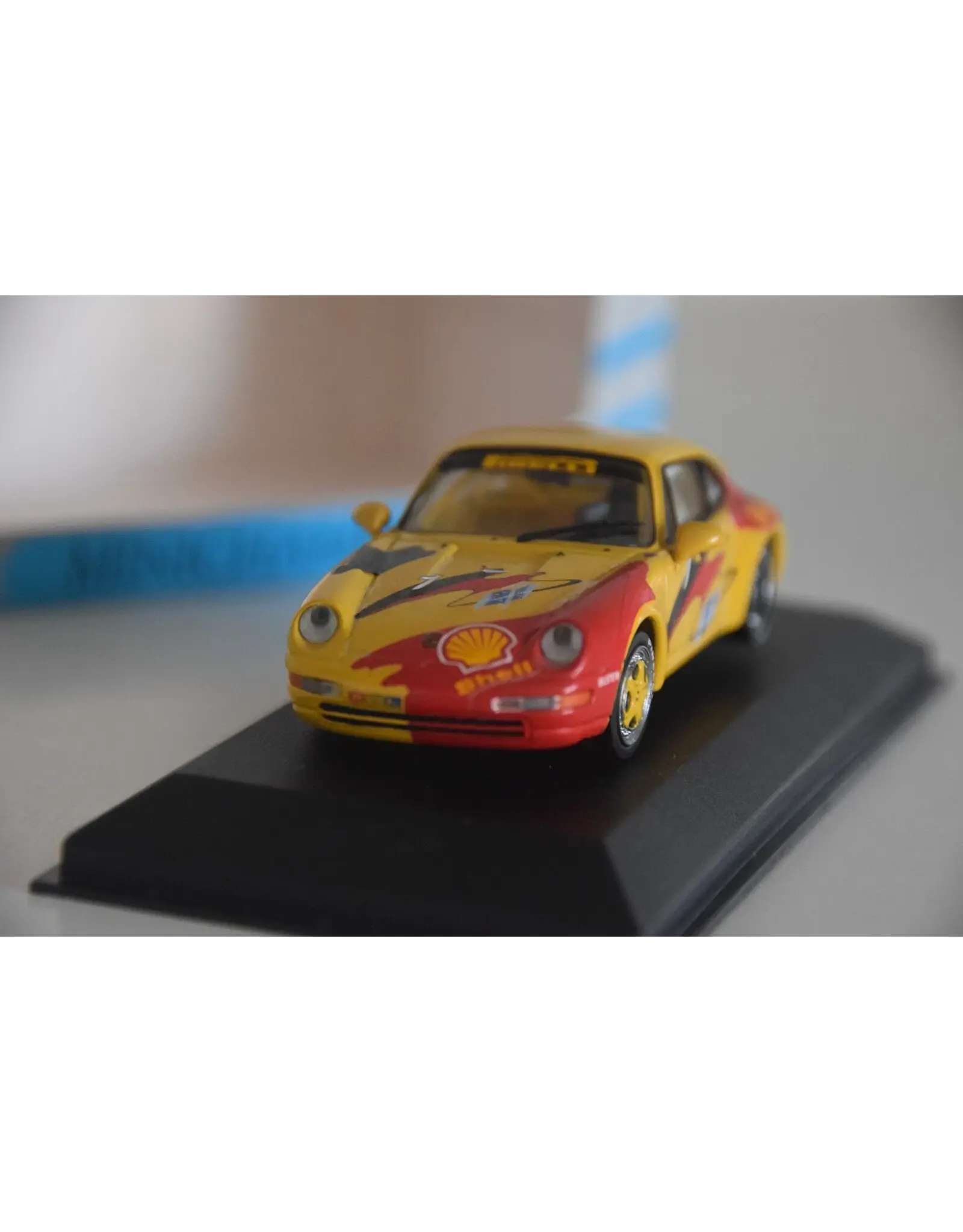 Porsche Porsche 911 #1 Shell/Pirelli Supercup(1984)