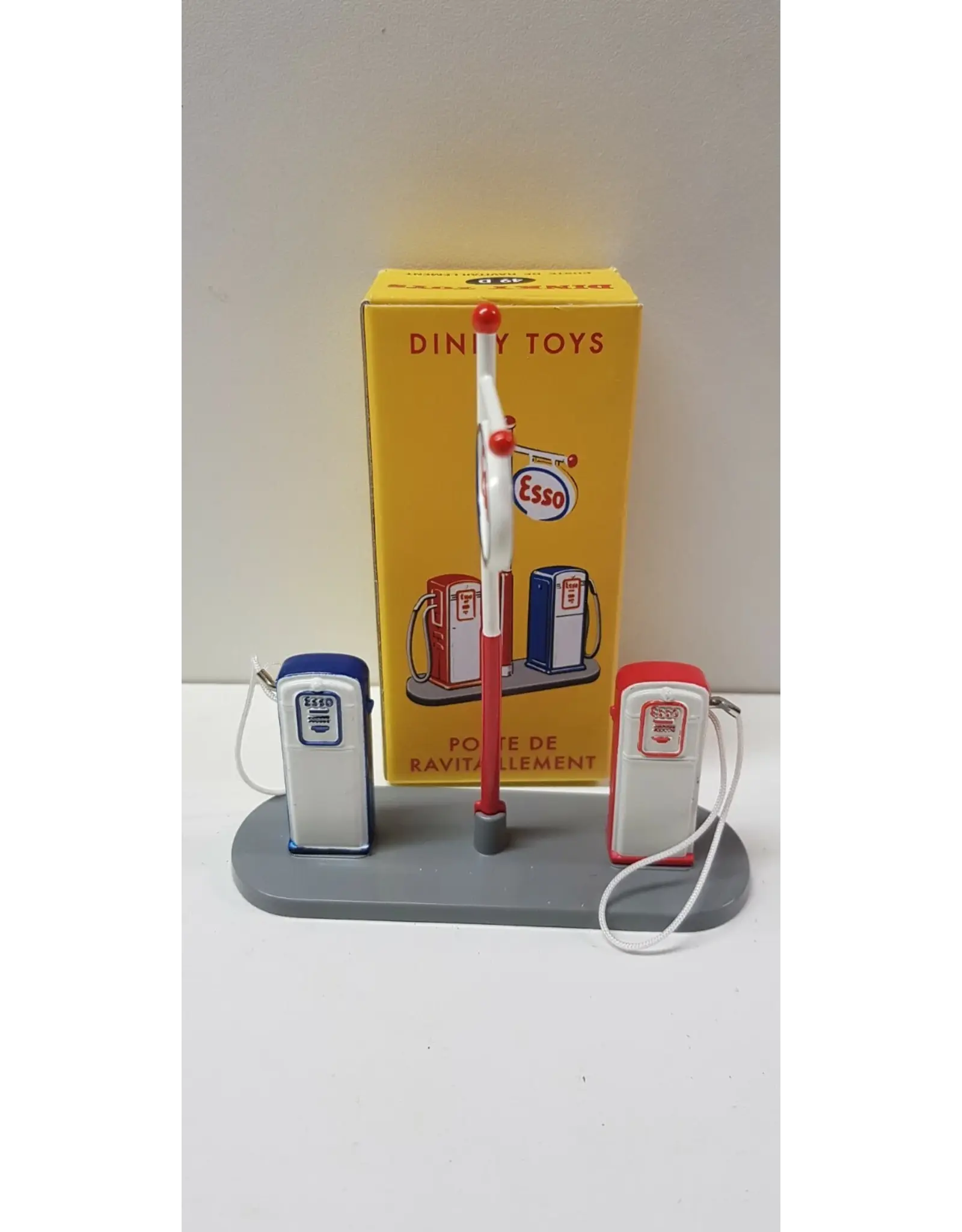 Accessories ESSO poste de ravitaillement