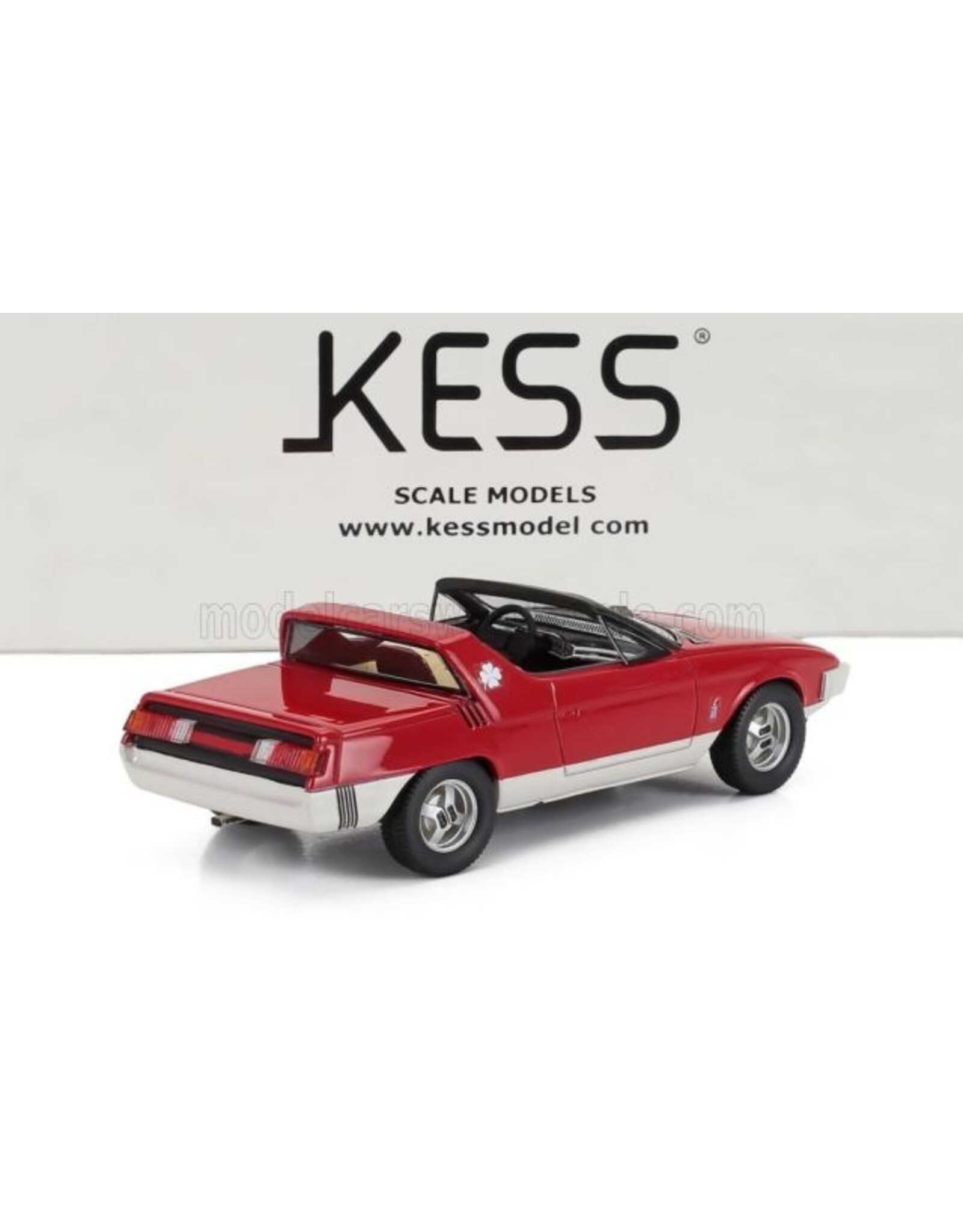 Alfa Romeo by Pininfarina Alfa Romeo Alfetta GT Pininfarina Eagle cabriolet(open)1975(red/white)