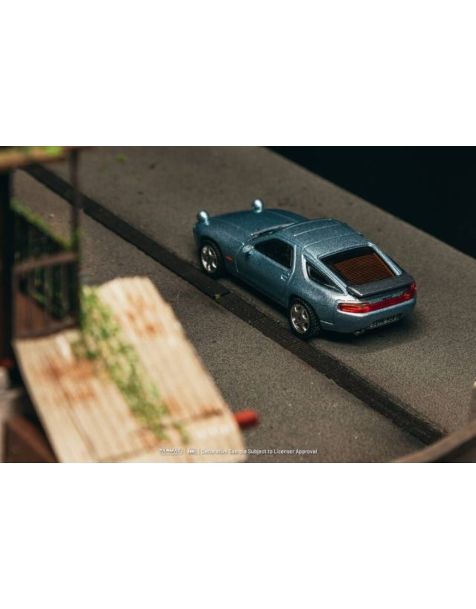 Porsche Porsche 928 GTS(1992)blue metallic