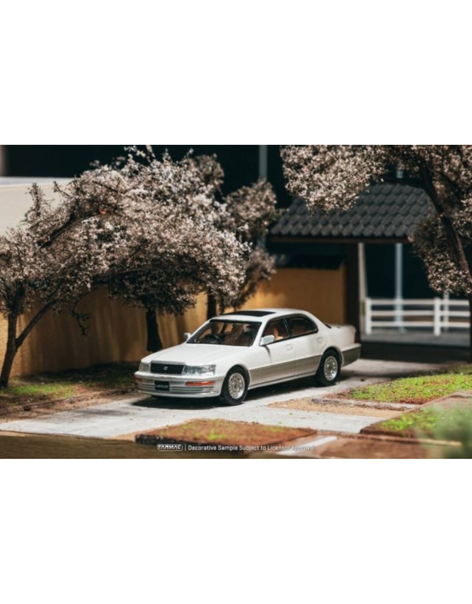 Lexus Lexus LS-400(UCF10)2001(pearl white)