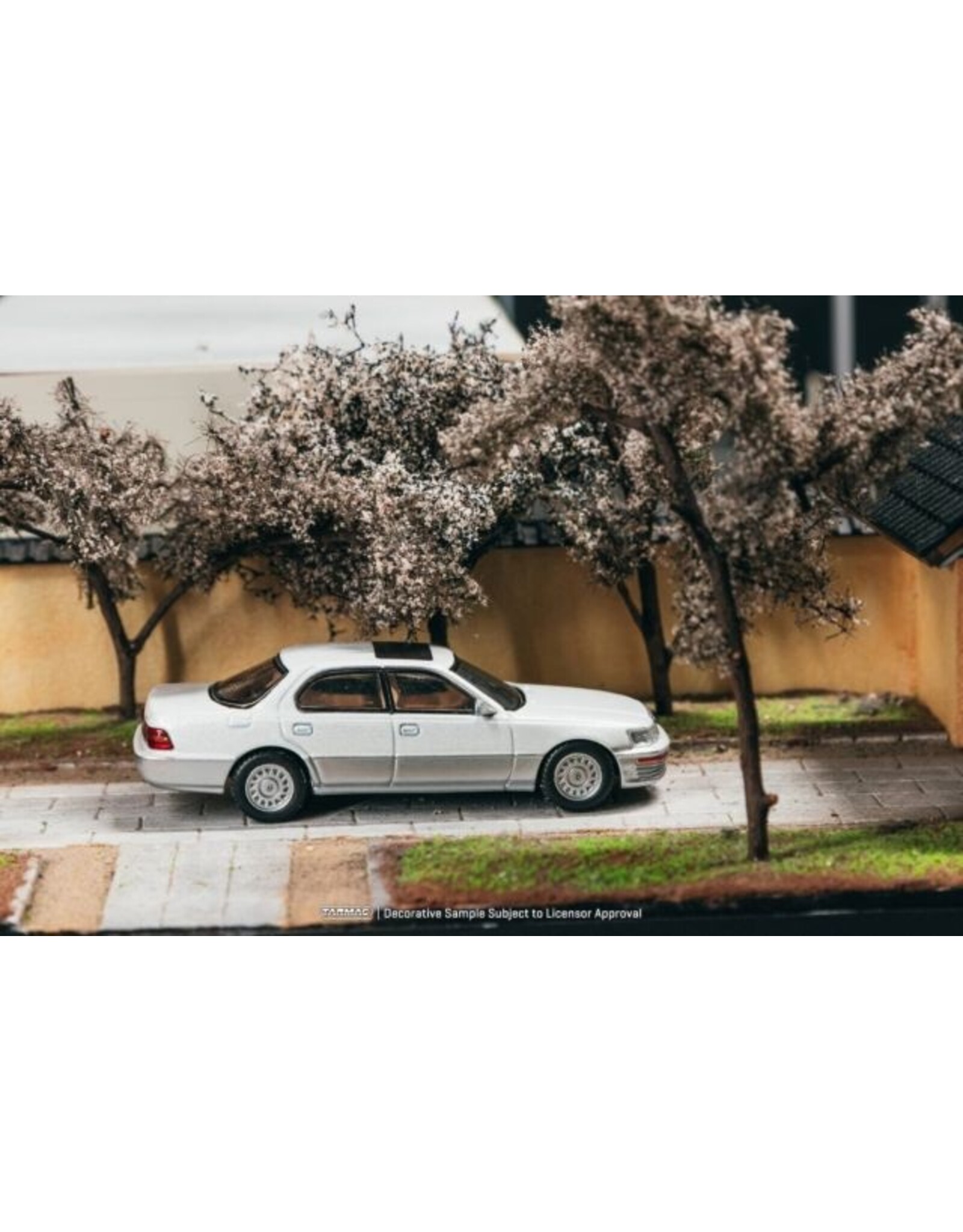 Lexus Lexus LS-400(UCF10)2001(pearl white)