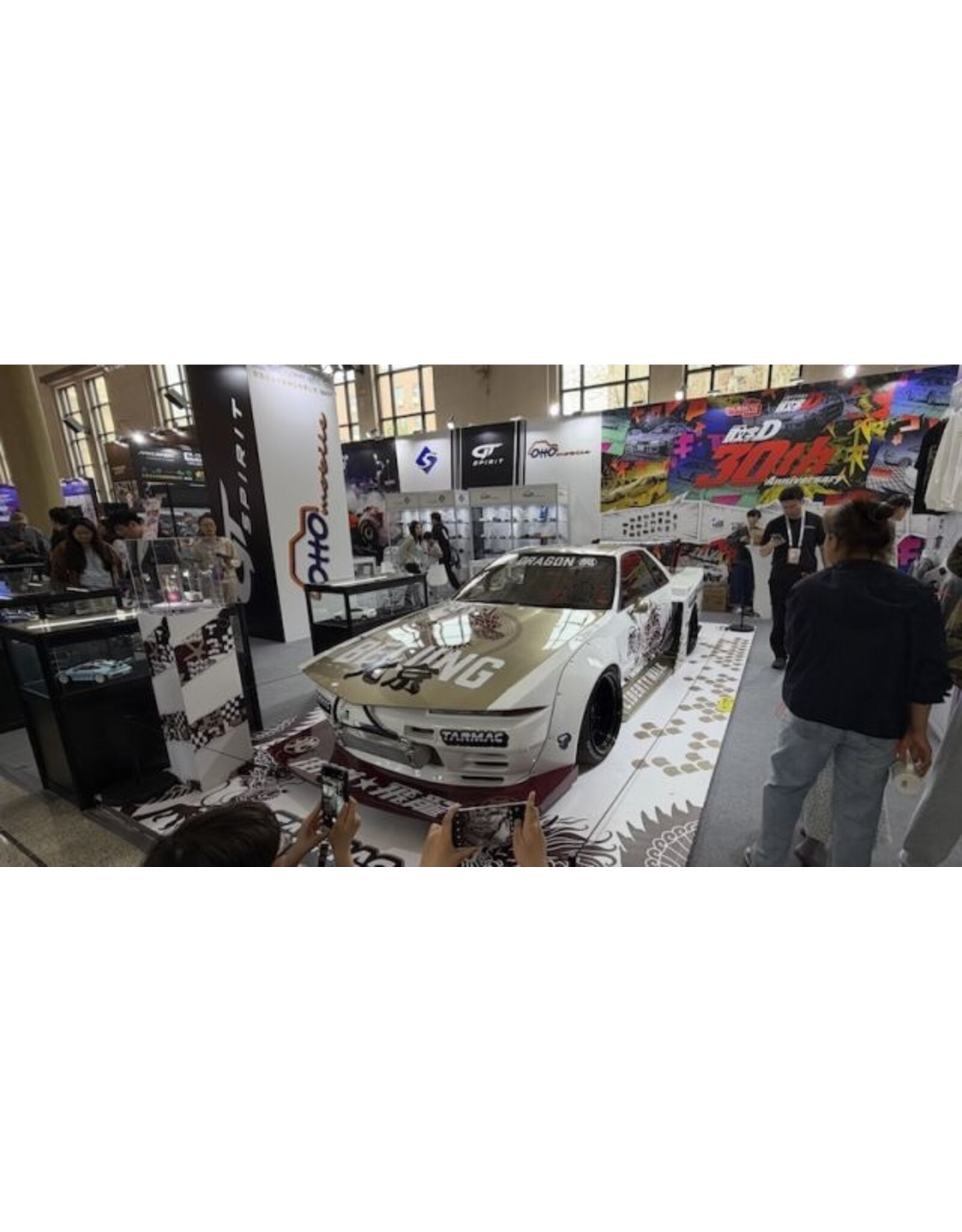 Nissan by Liberty Walk LB-Kaido Works Nissan R32 Skyline GT-R(Beijing Edition)