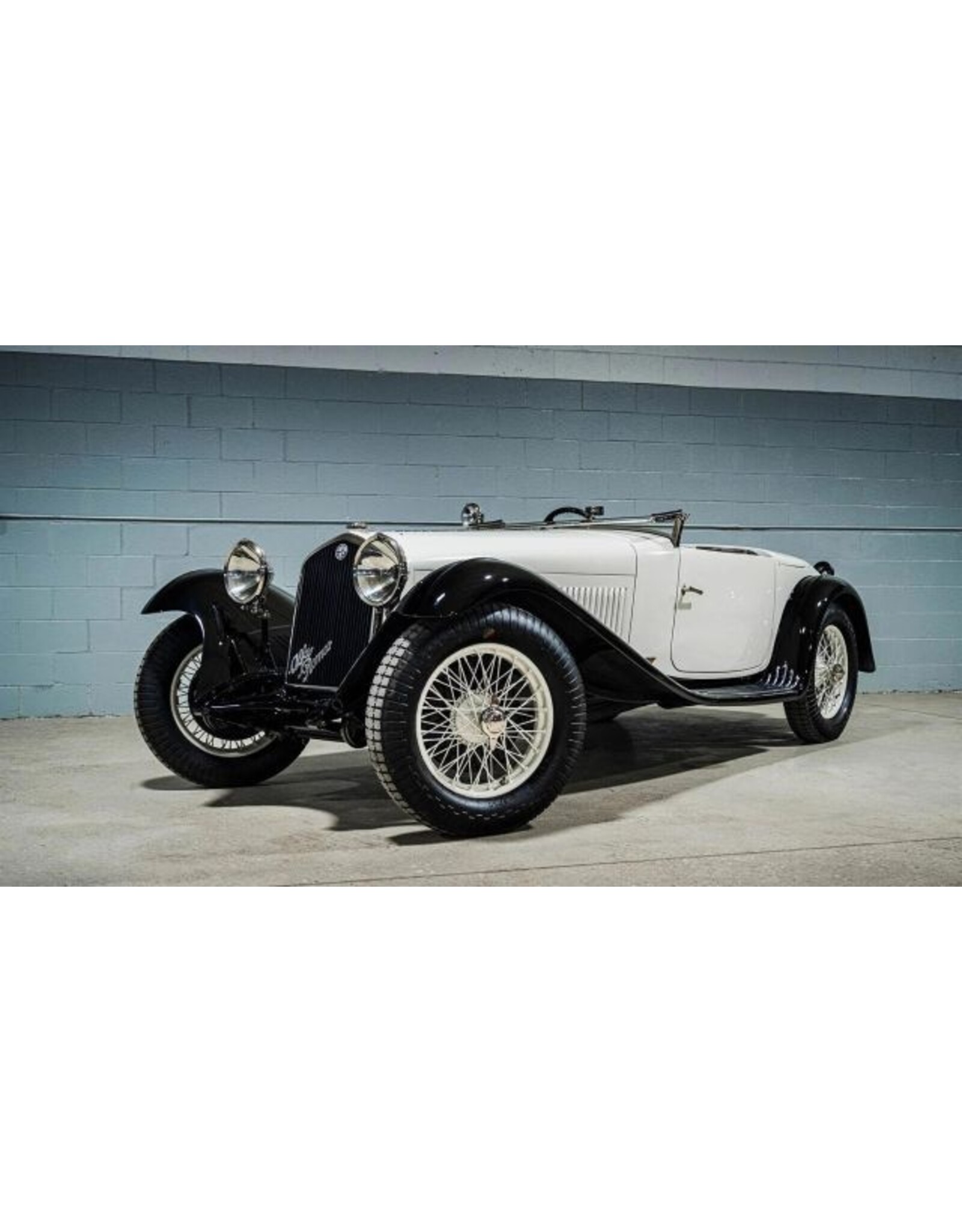 Alfa Romeo by Figoni Alfa Romeo 6C 1750SV Figoni(open top)1932(black/white)