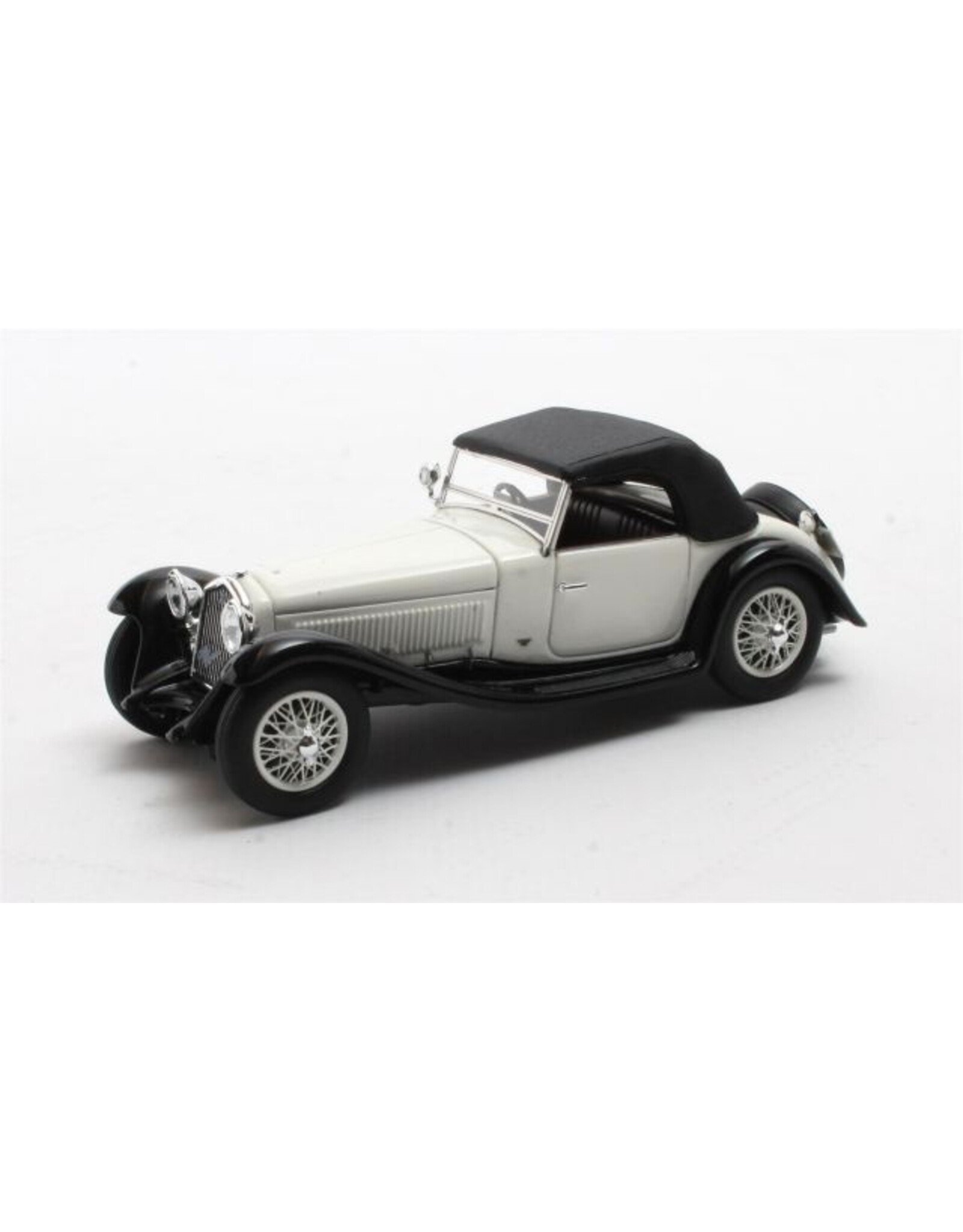 Alfa Romeo by Figoni Alfa Romeo 6C 1750SV Figoni(closed top)1932(black/white)