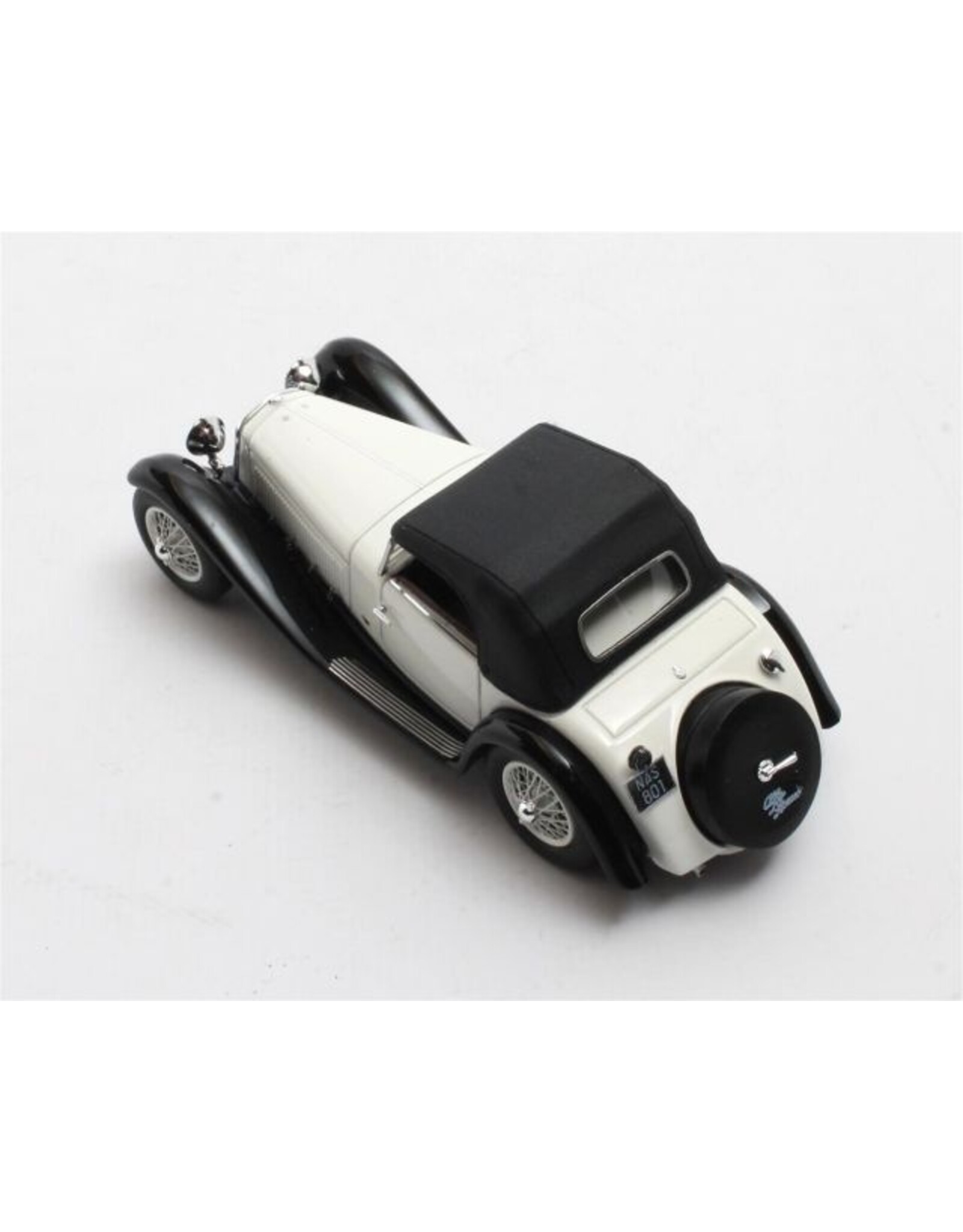 Alfa Romeo by Figoni Alfa Romeo 6C 1750SV Figoni(closed top)1932(black/white)