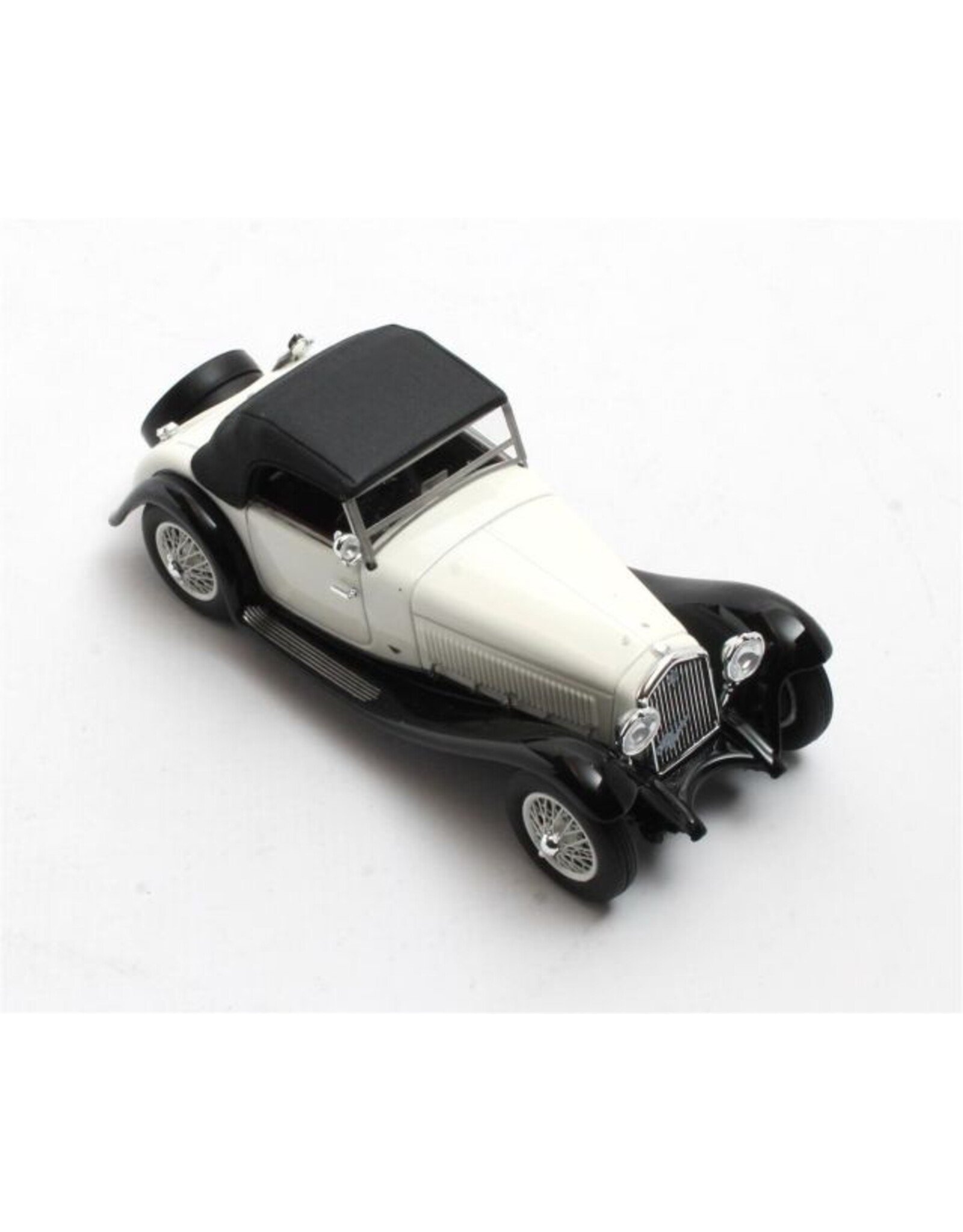 Alfa Romeo by Figoni Alfa Romeo 6C 1750SV Figoni(closed top)1932(black/white)