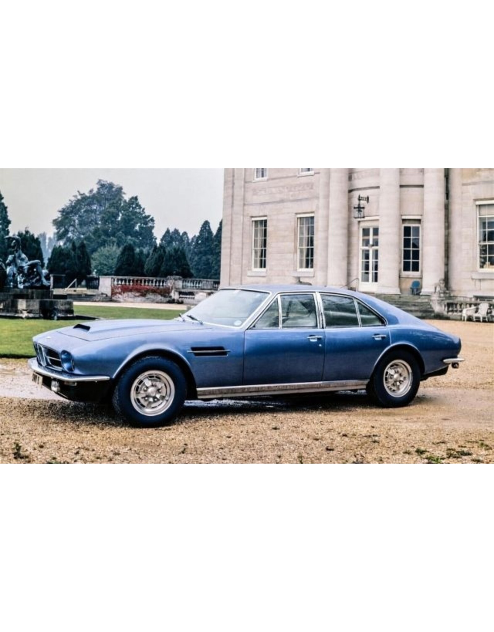 Aston Martin Lagonda Limited Aston Martin Lagonda S1(blue metallic)1974-75