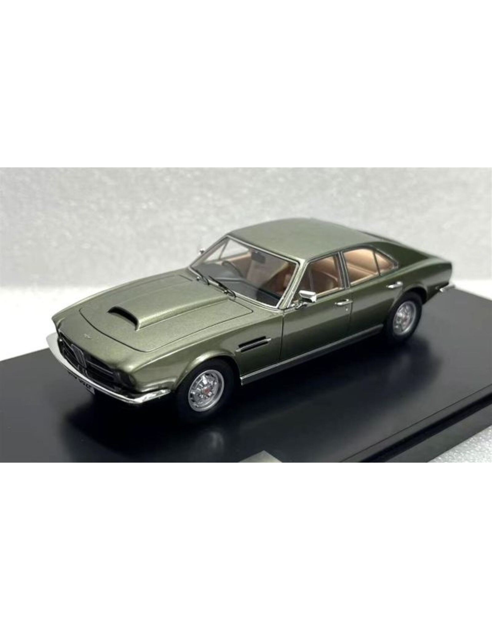 Aston Martin Lagonda Limited Aston Martin Lagonda S1(green metallic)1974-75