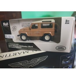 Land Rover Land Rover Defender Work V8 Islay Edition(brown/white roof)