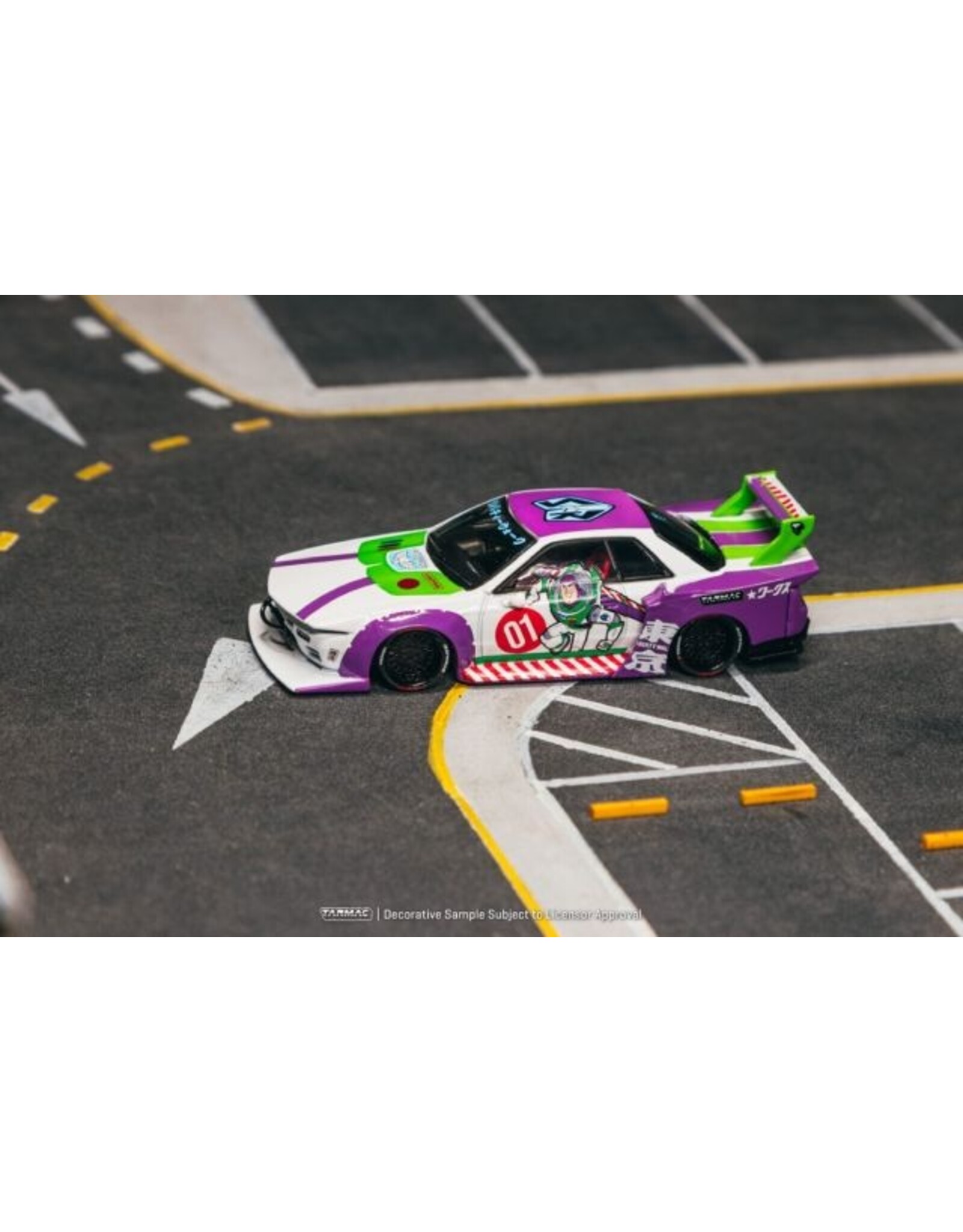 Nissan by Liberty Walk LB Kaido Works R32 Skyline(Buzz Lightyear)
