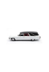 Cadillac by Superior Coach Corporation Caddilac Superior Funeral car('70)white