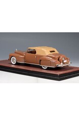 Lincoln Lincoln Continental cabriolet(1942)closed roof(Chetwyn beige)