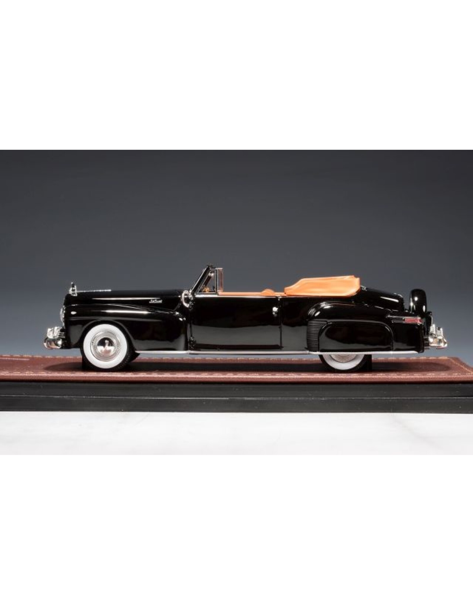 Lincoln Lincoln Continental cabriolet(1942)open roof(black)
