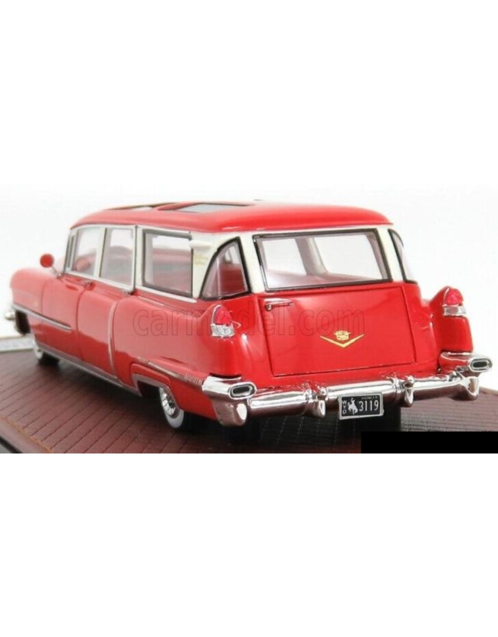 Cadillac by Superior Coach Corporation Cadillac S&S Broadmoor Skyview(1956)red