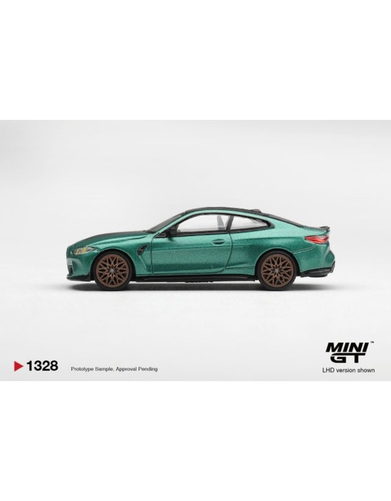 BMW BMW M4(C82)CS(frozen Isle of Man green metallic)2024