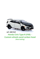 Honda Honda Civic Type R(Championship white w.customs wheels)2018