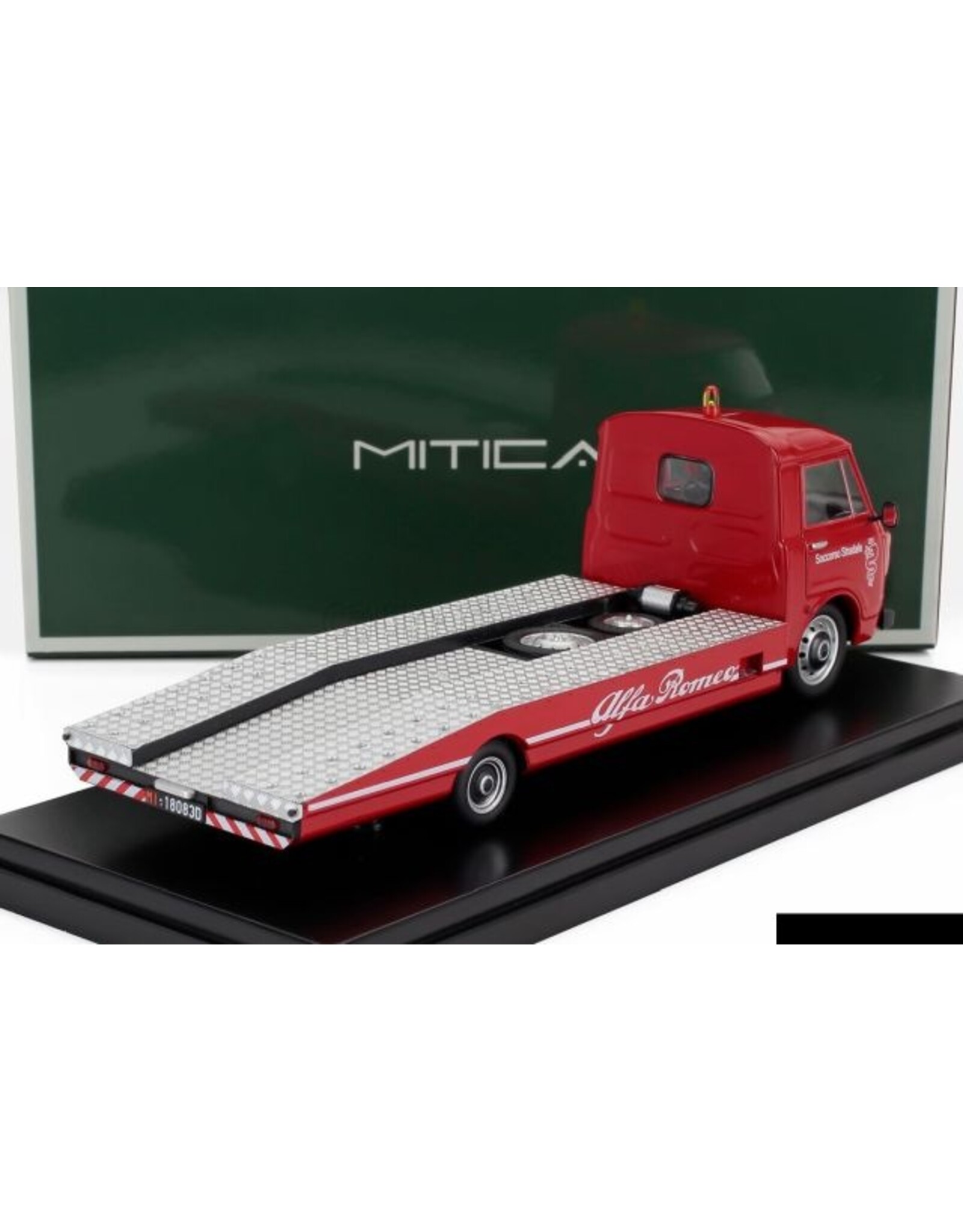 Alfa Romeo Alfa Romeo A12(F12)car transporter