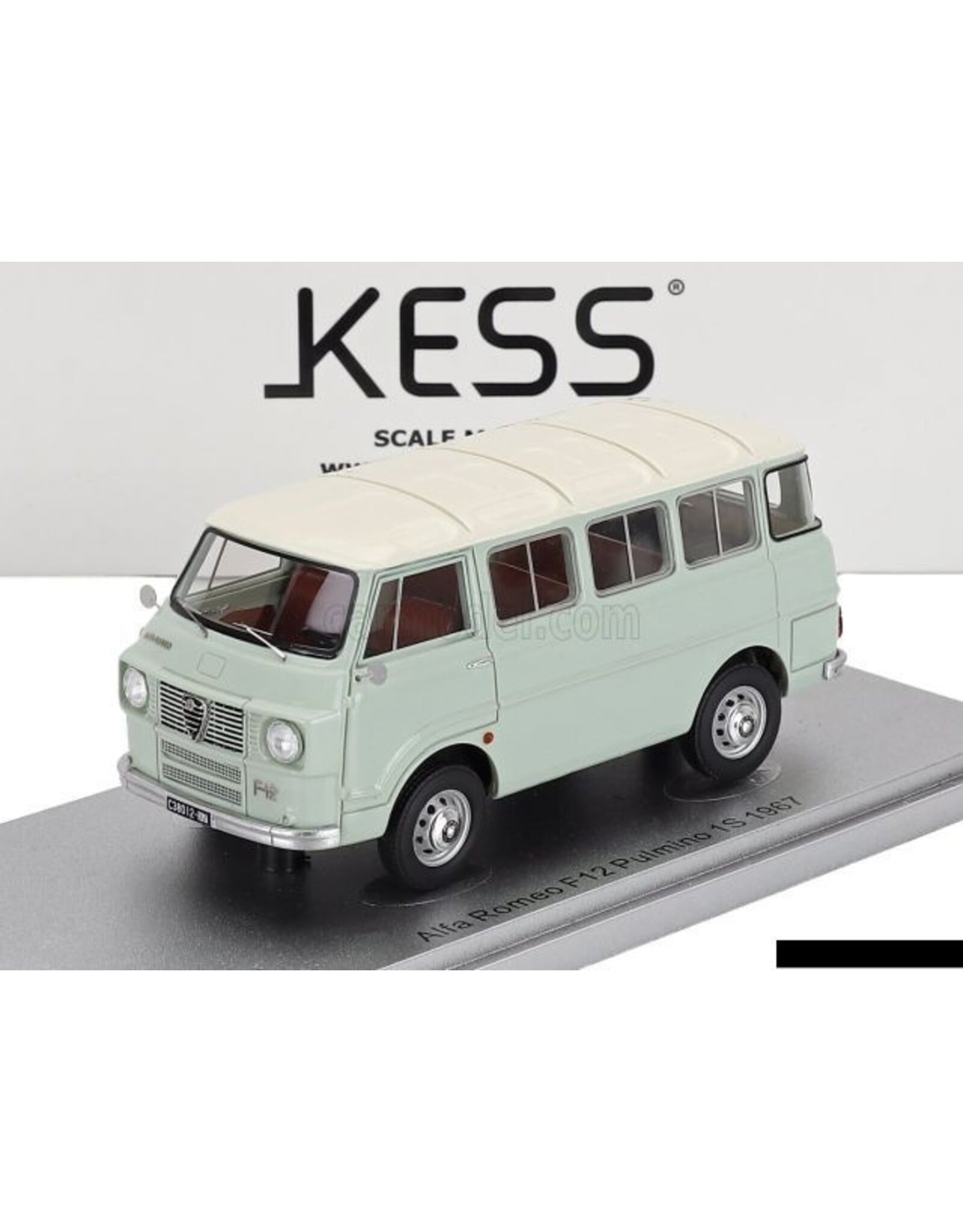 Alfa Romeo Alfa Romeo F12 Minibus 1-series(light green/white roof)