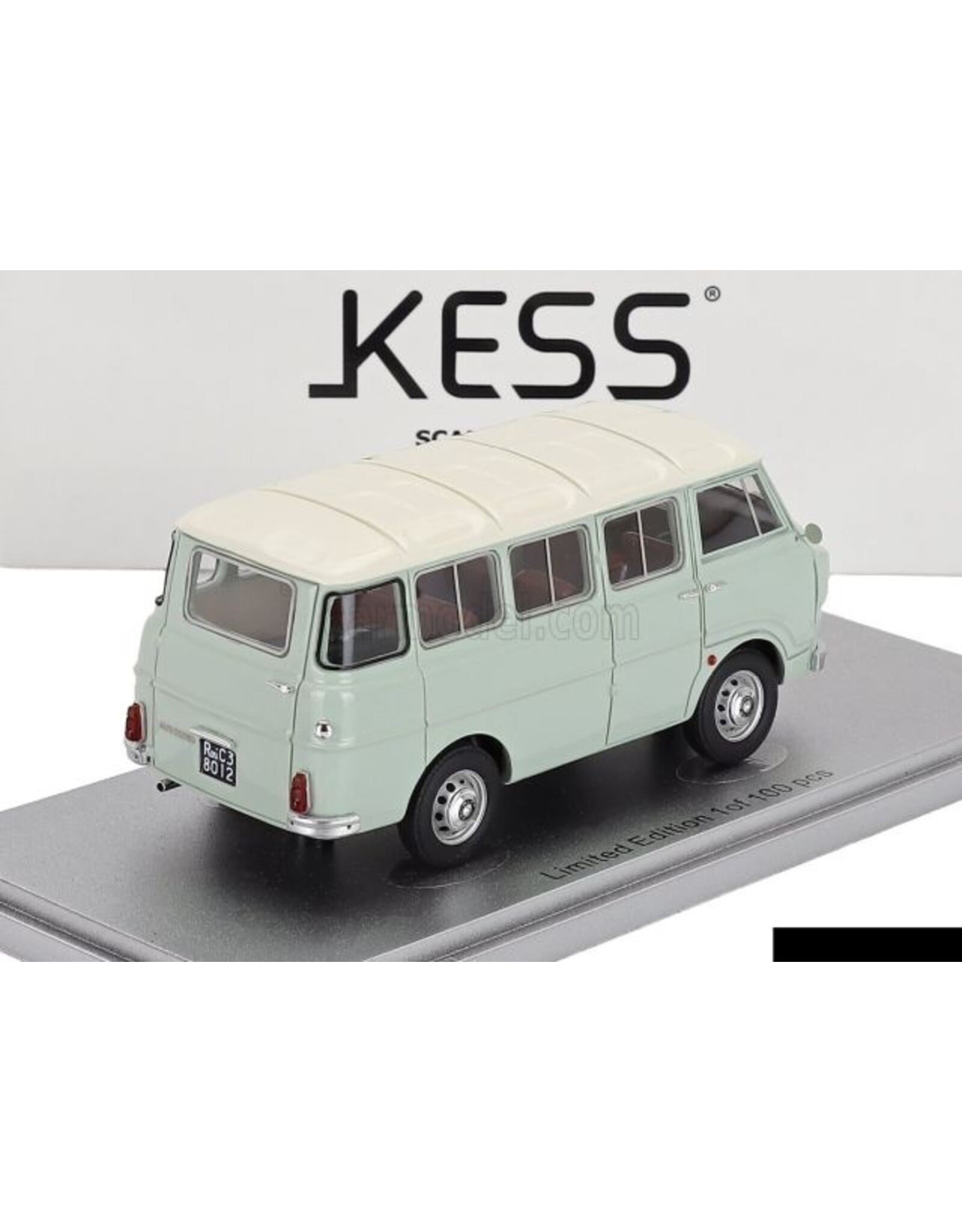 Alfa Romeo Alfa Romeo F12 Minibus 1-series(light green/white roof)