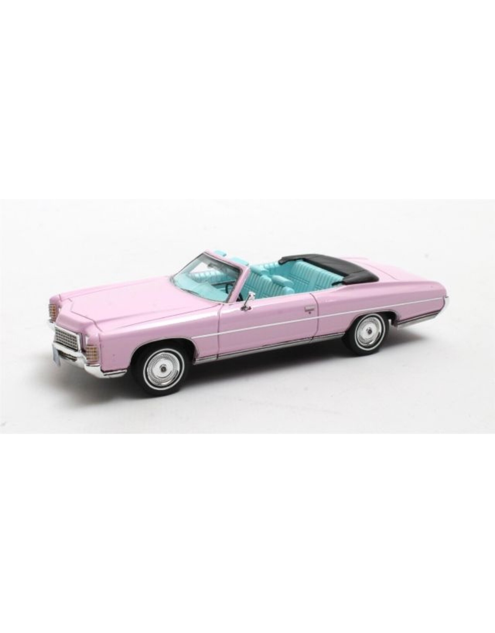 Chevrolet Chevrolet Impala convertible(1971)Pink