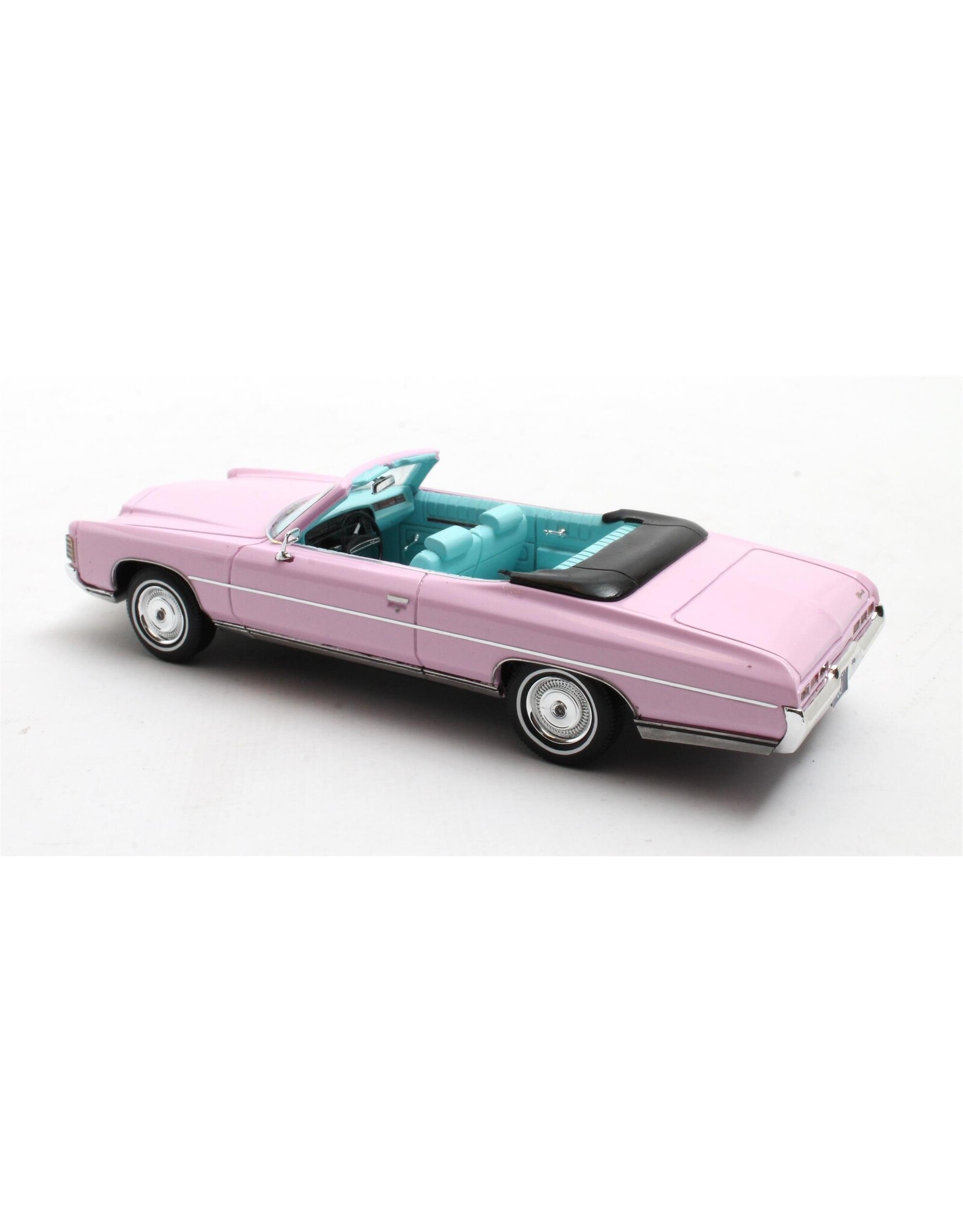 Chevrolet Chevrolet Impala convertible(1971)Pink