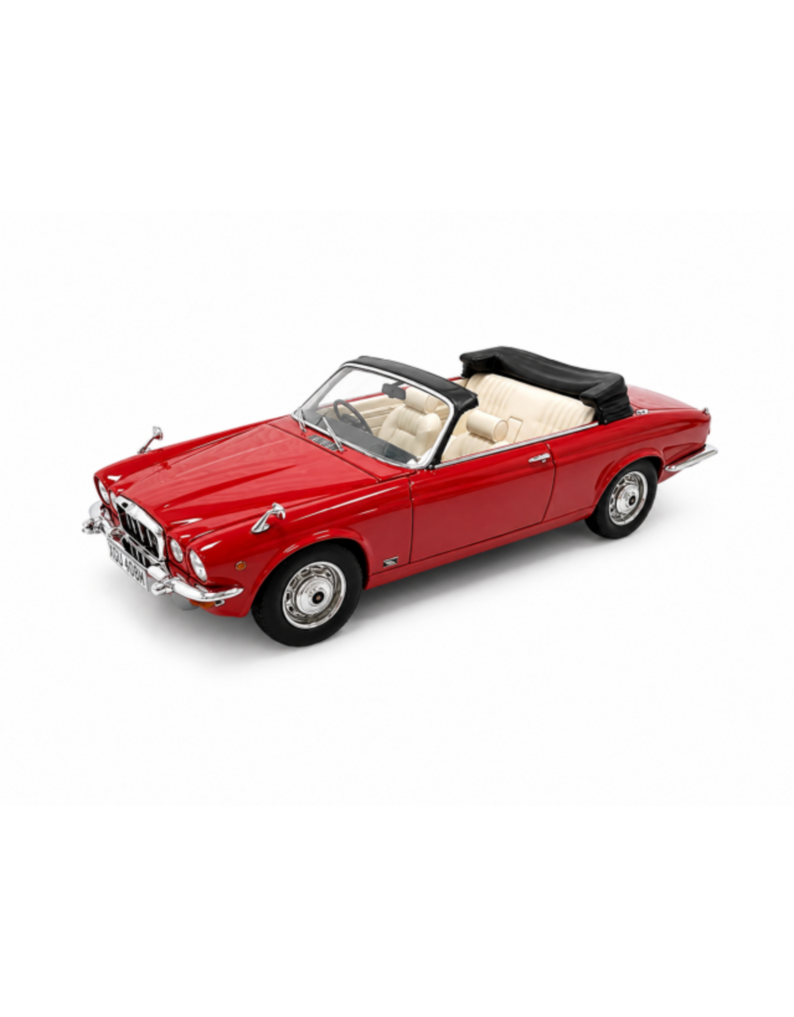 Jaguar Jaguar XJ-C Avon Stevens convertible(1974-75)red