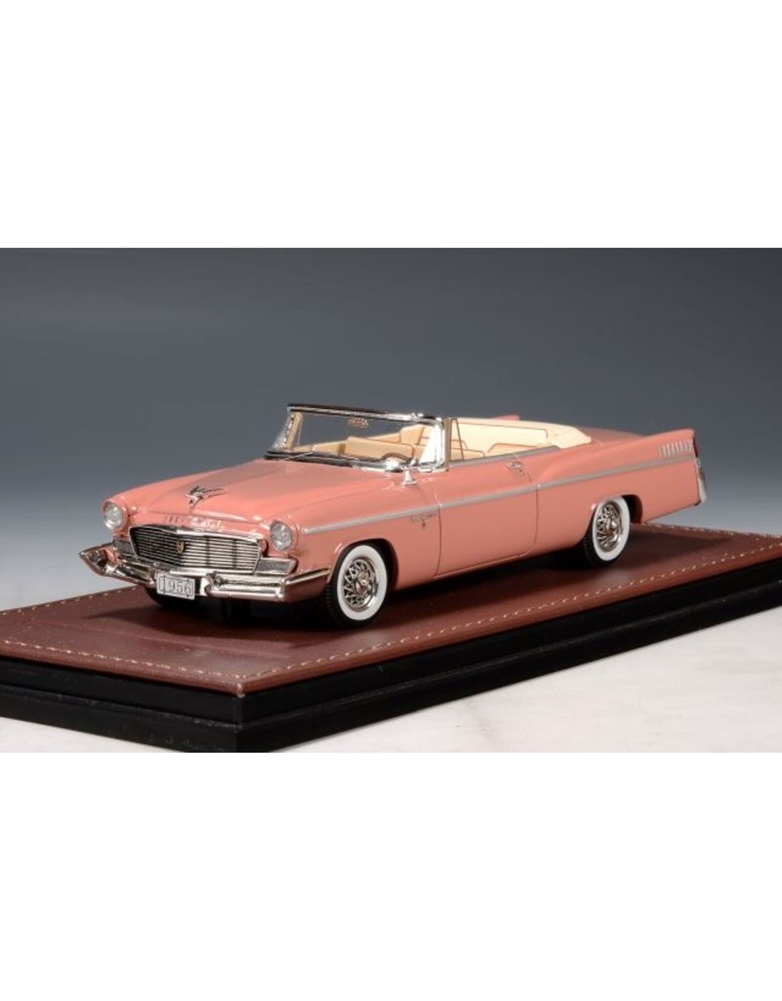 Chrysler Chrysler New Yorker(1956)convertible(Rosewood tan)