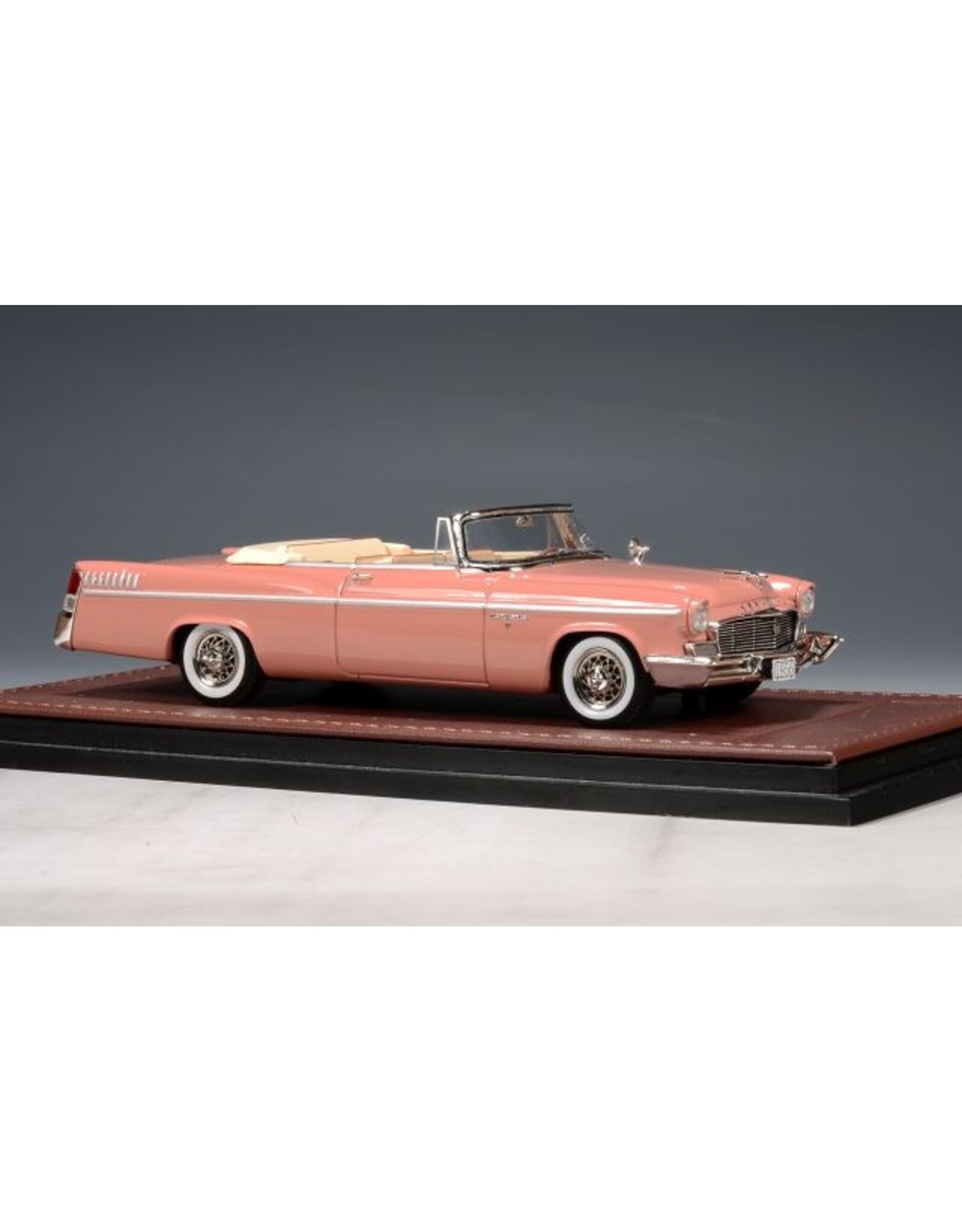 Chrysler Chrysler New Yorker(1956)convertible(Rosewood tan)