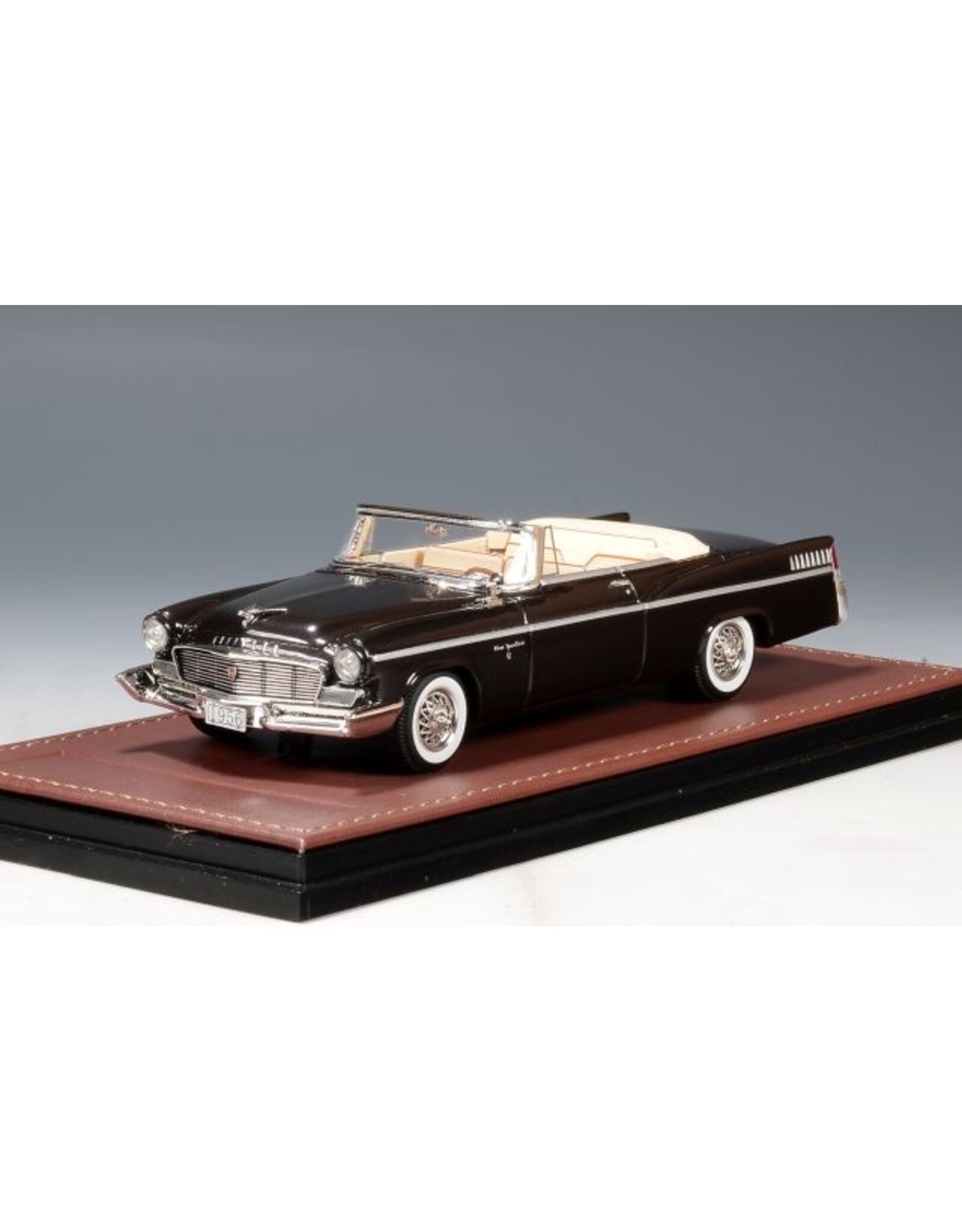 Chrysler Chrysler New Yorker(1956)convertible(Crown Maroon Poly)